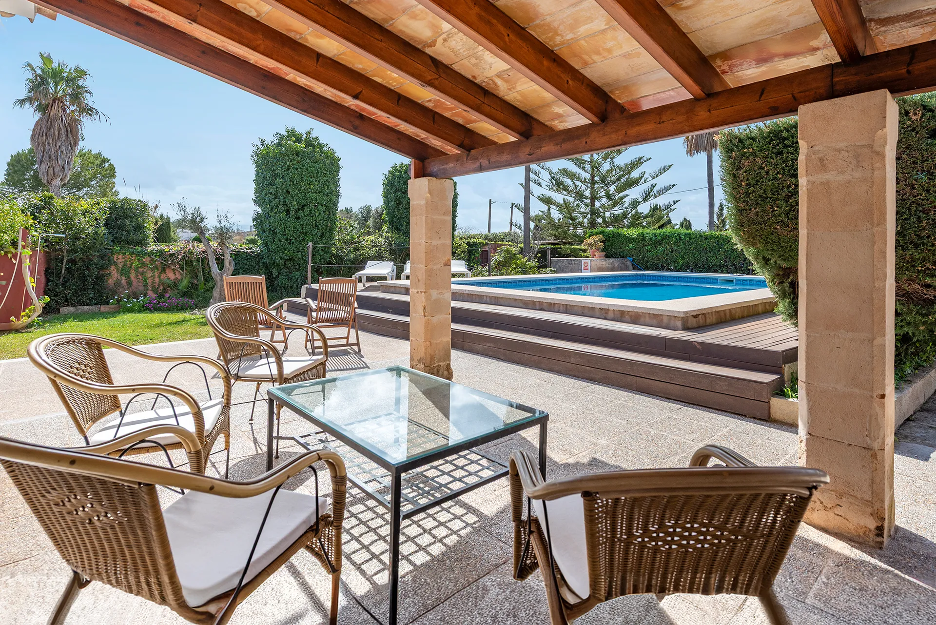 Dubbele villa ensemble met vergunning, uw kant-en-klare vakantie verhuur bedrijf in Puerto Pollensa-7