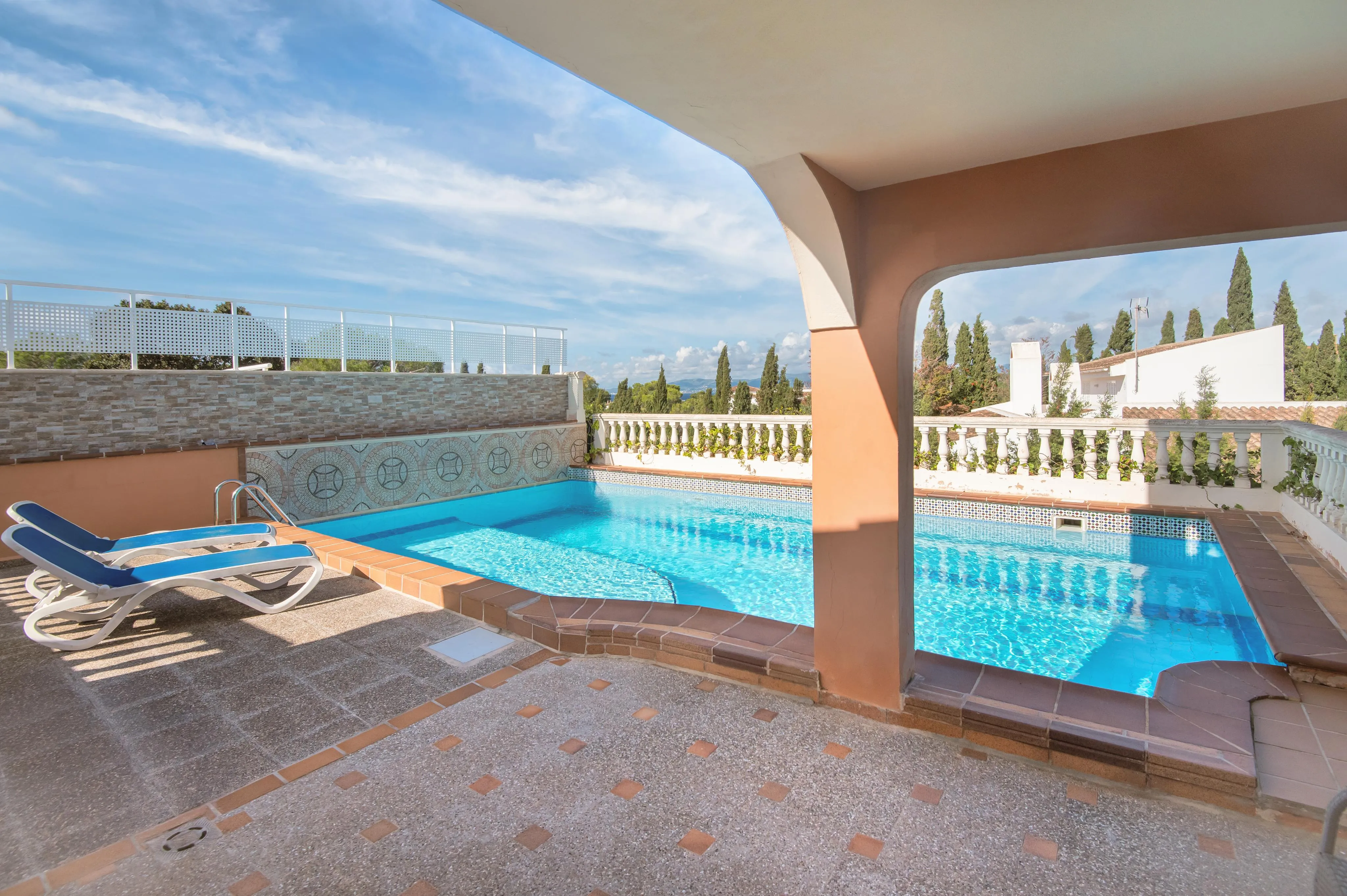 Villa mediterranea con licenza di affitto per vacanze a Cala Blava-2