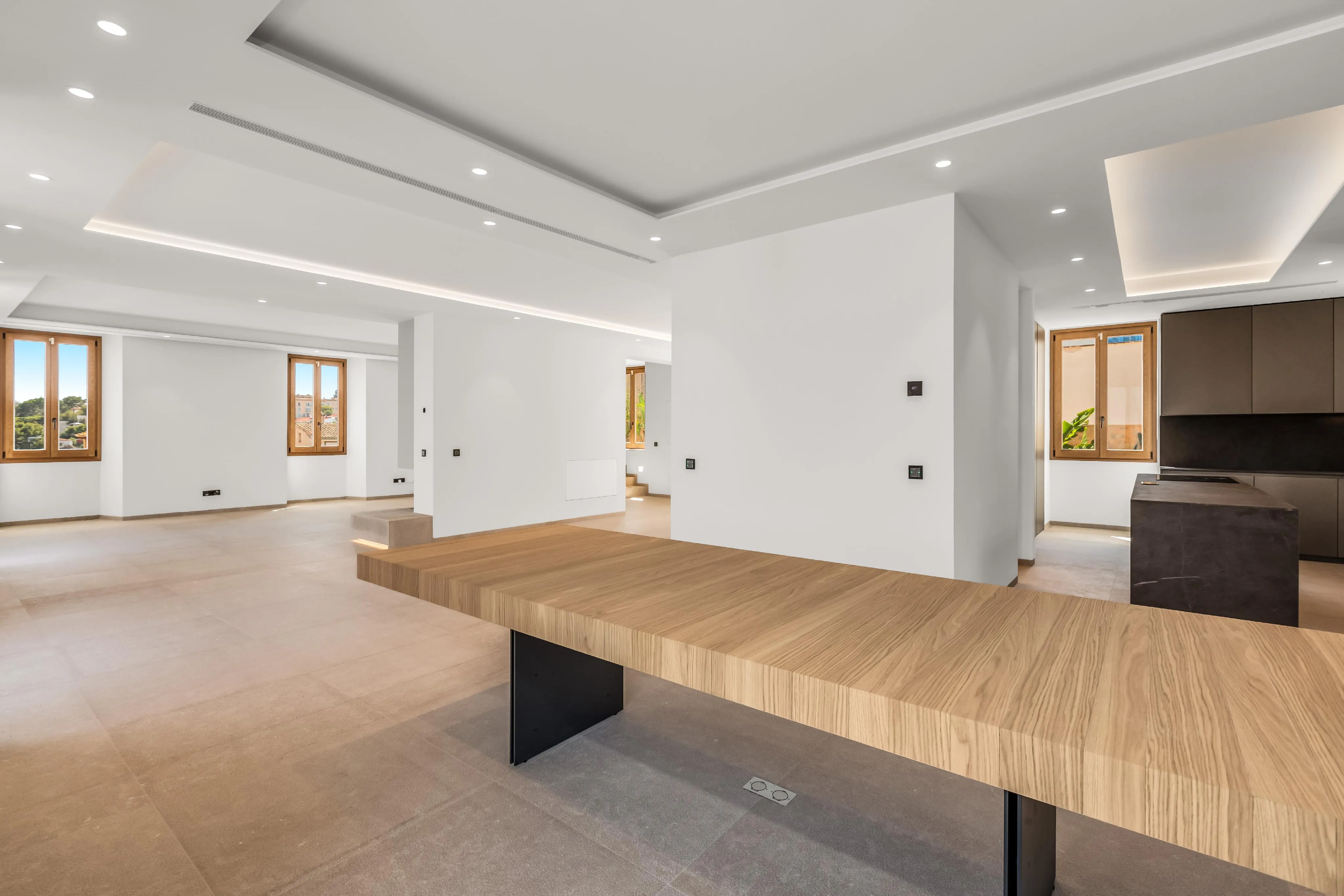 A luxurious and historical modern Mansion in Terreno-5