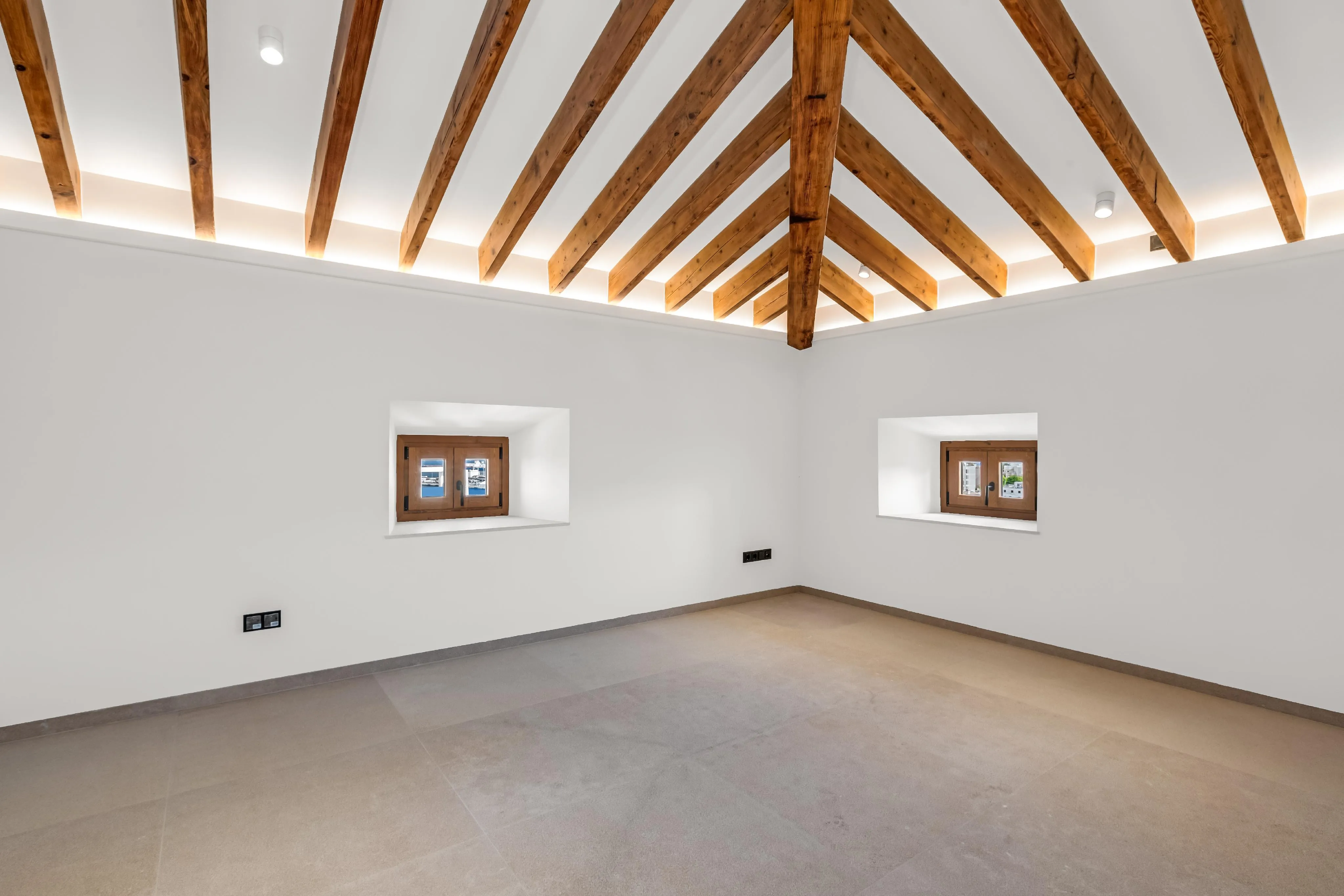 Un palazzo moderno con storia e lusso a Terreno-11