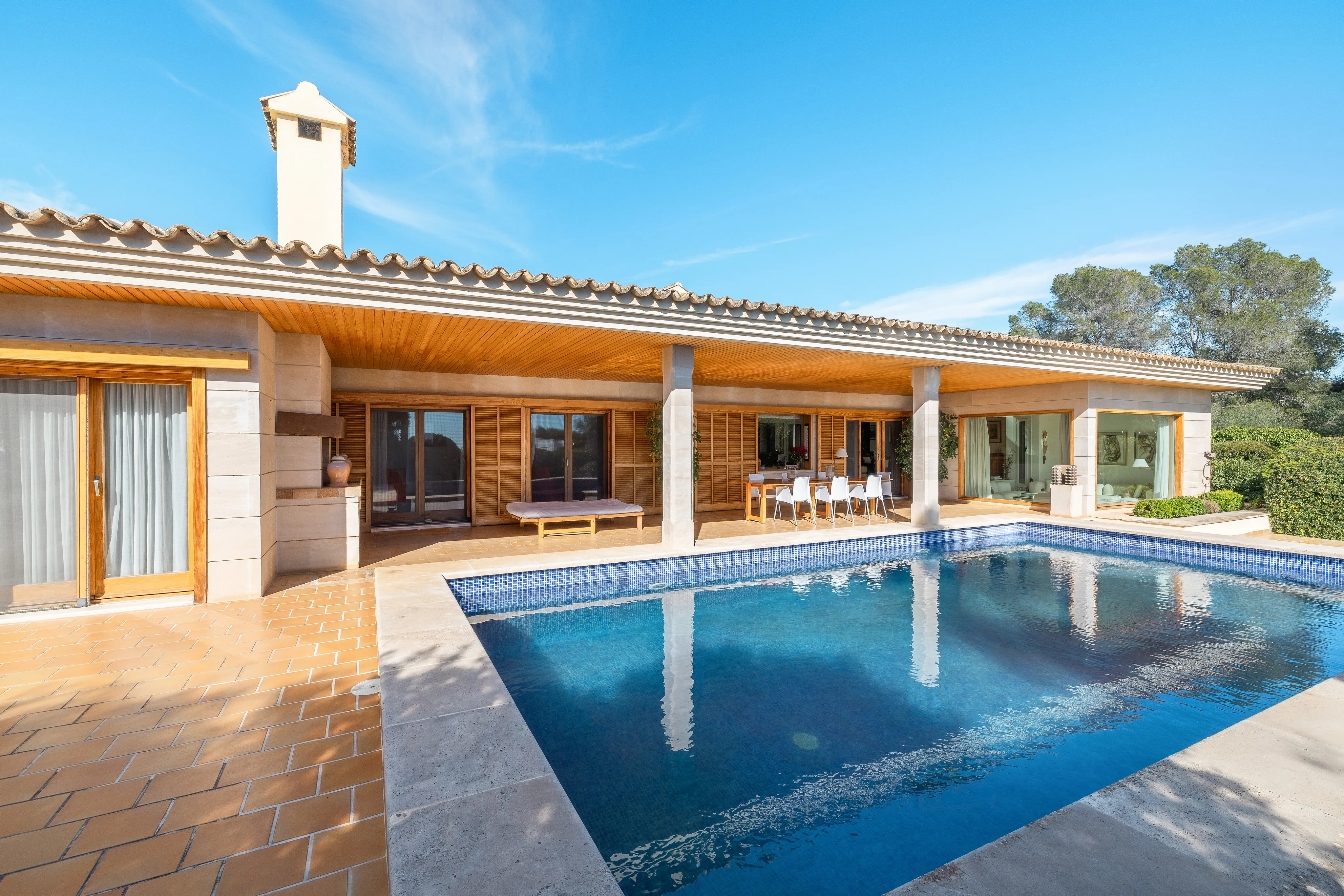 Villa en Sa Cabaneta con vistas panorámicas a la bahía de Palma-17