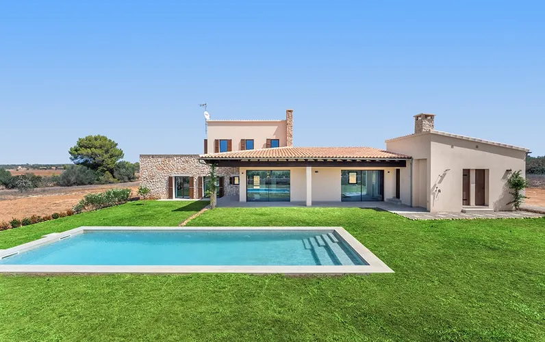 Innovative new-build finca near Ses Salines