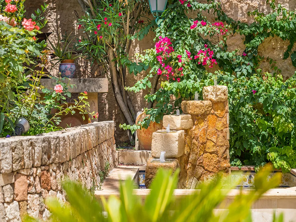 Impressive town palace in the heart of Campos-18