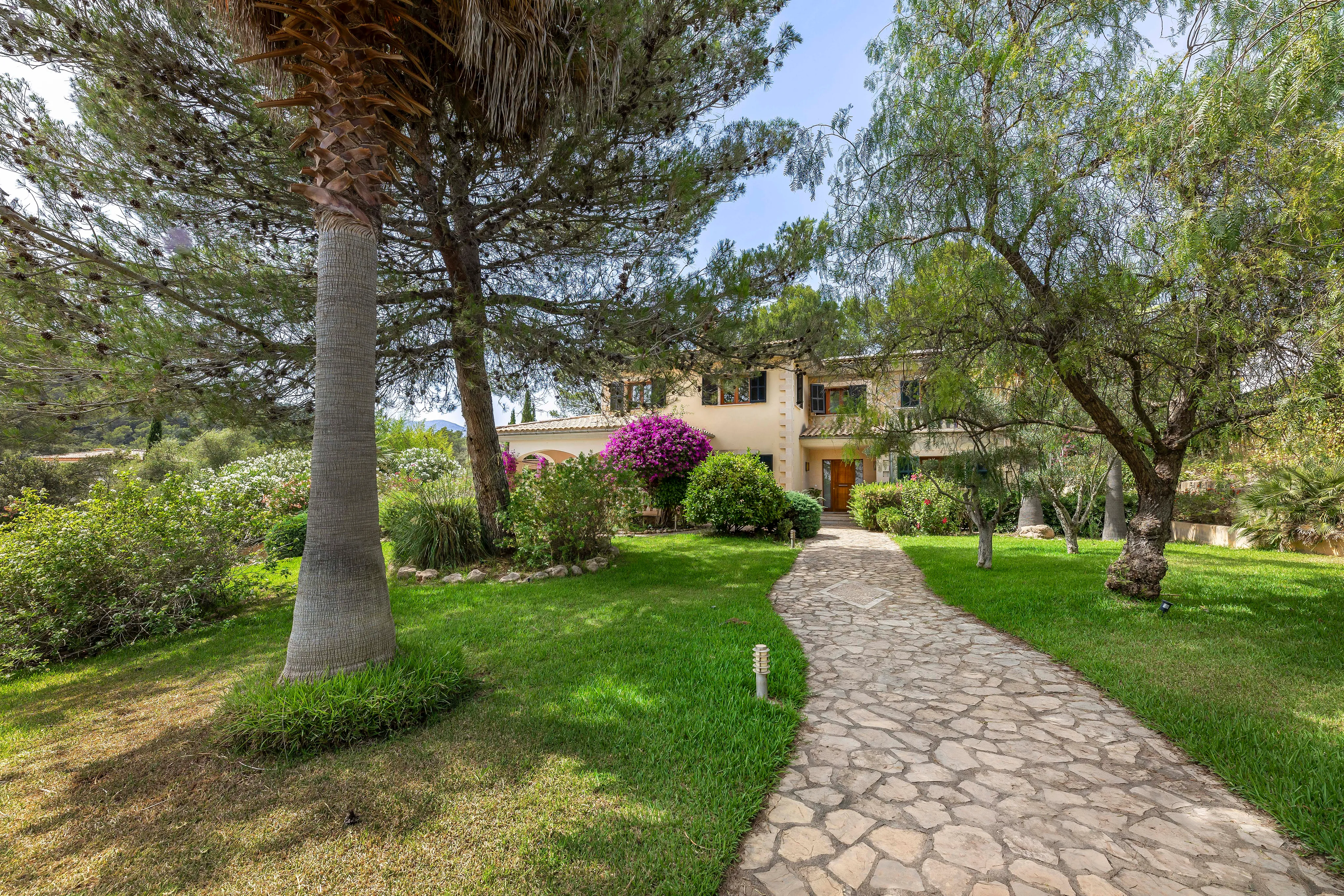 “Villa Jacelia”, exclusive villa for short-term rental, Sa Pobla-32