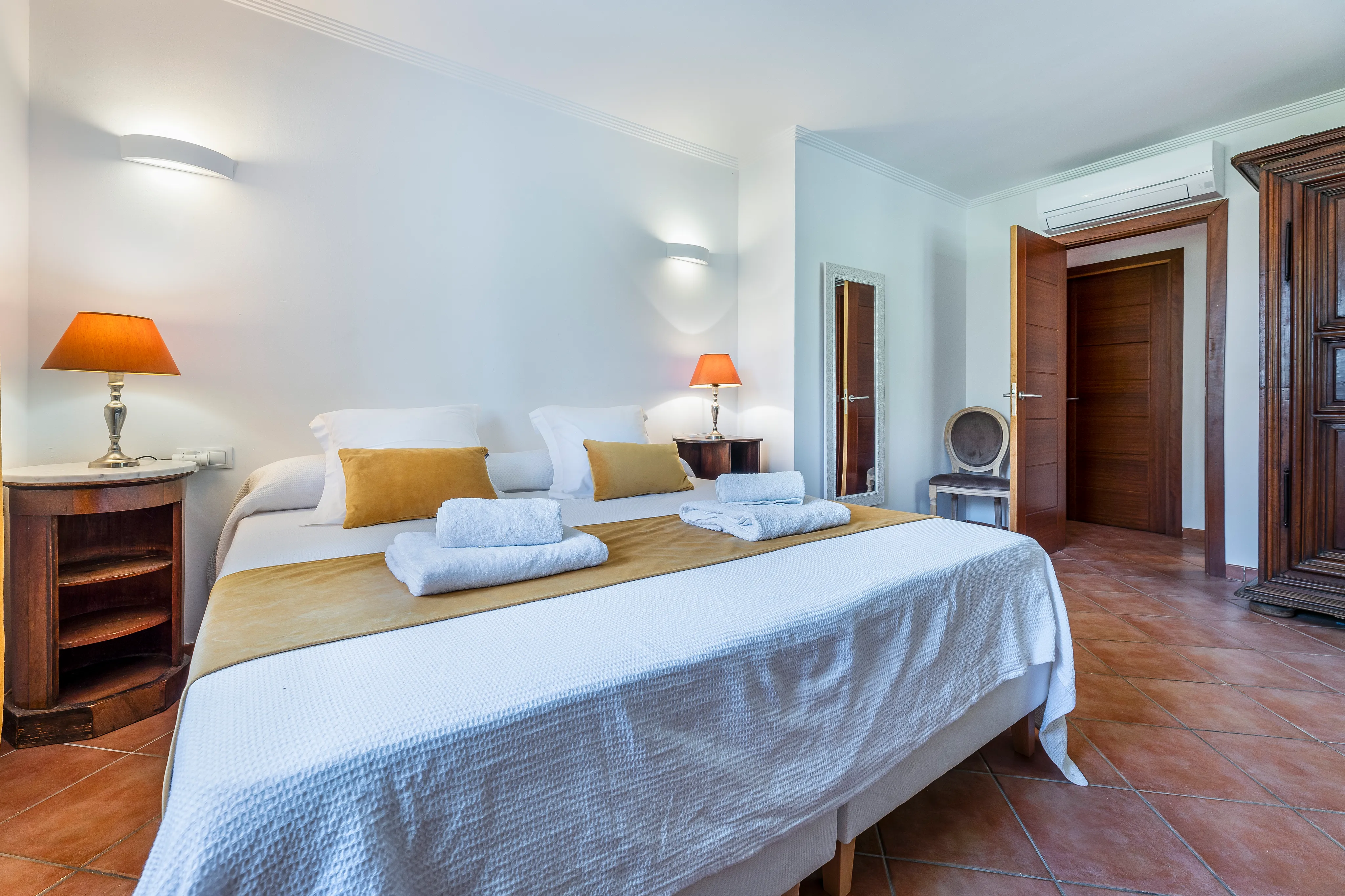 “Villa Jacelia”, exclusive villa for short-term rental, Sa Pobla-16