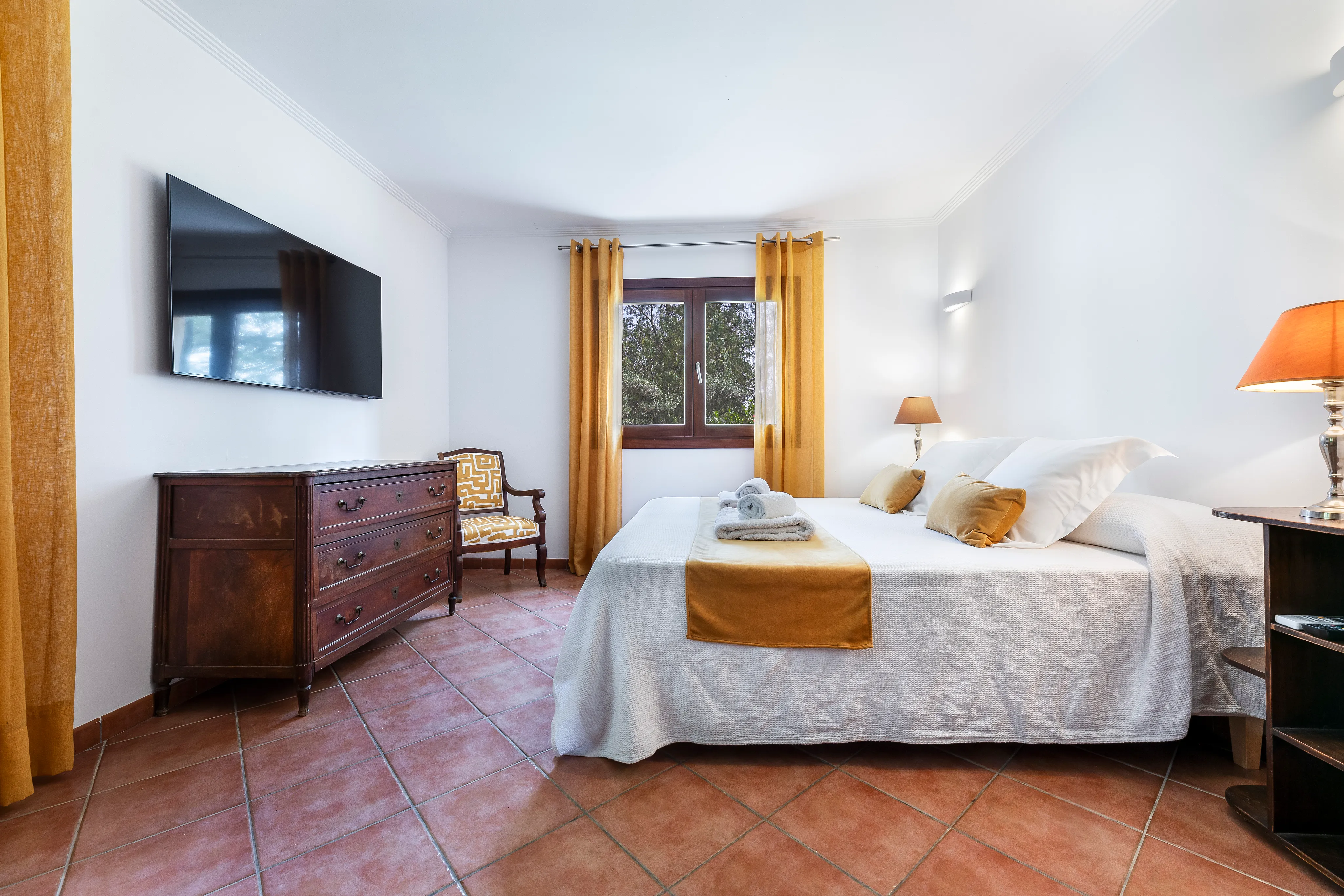 “Villa Jacelia”, exclusive villa for short-term rental, Sa Pobla-17