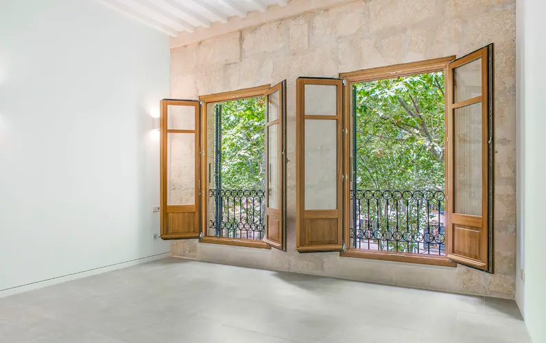 Piękny dwupoziomowy penthouse z windą i dwoma tarasami na słynnym Borne