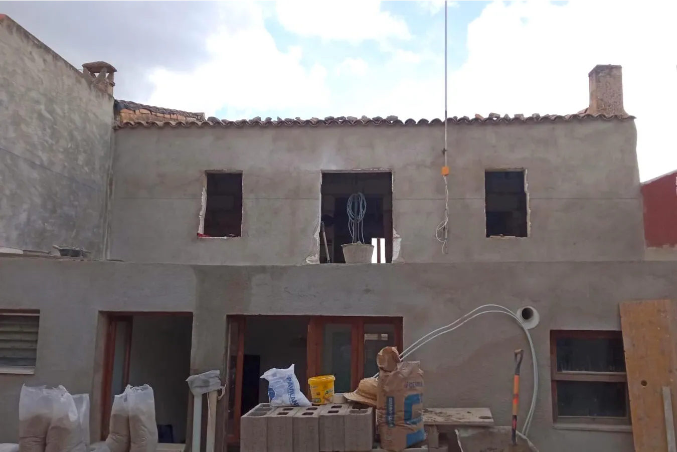 Casa de pueblo con proyecto de ampliación aprobado-4