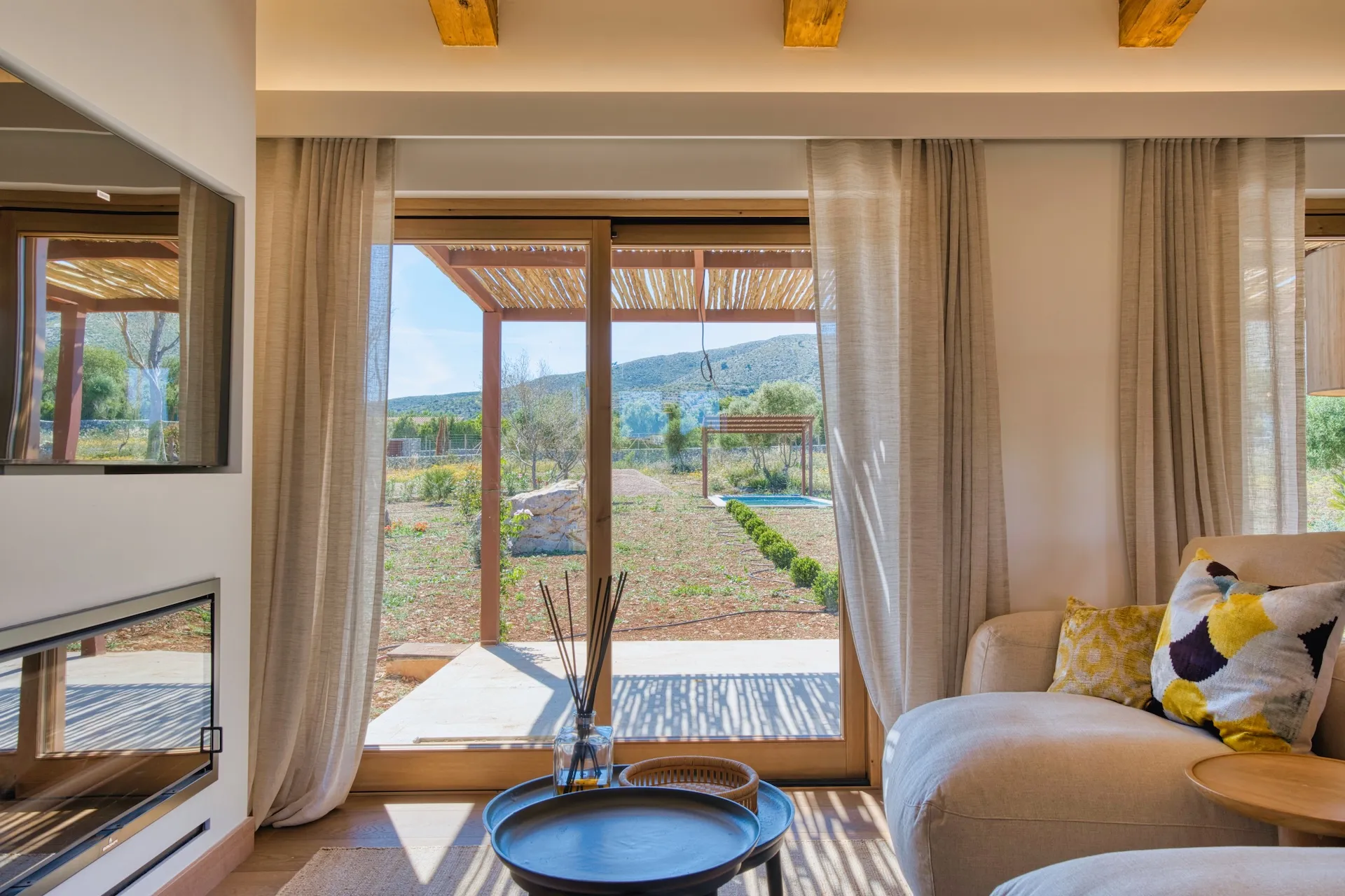 Hochwertige Neubaufinca mit Pool, Energieeffizienz und Blick auf die Burg von Capdepera-6