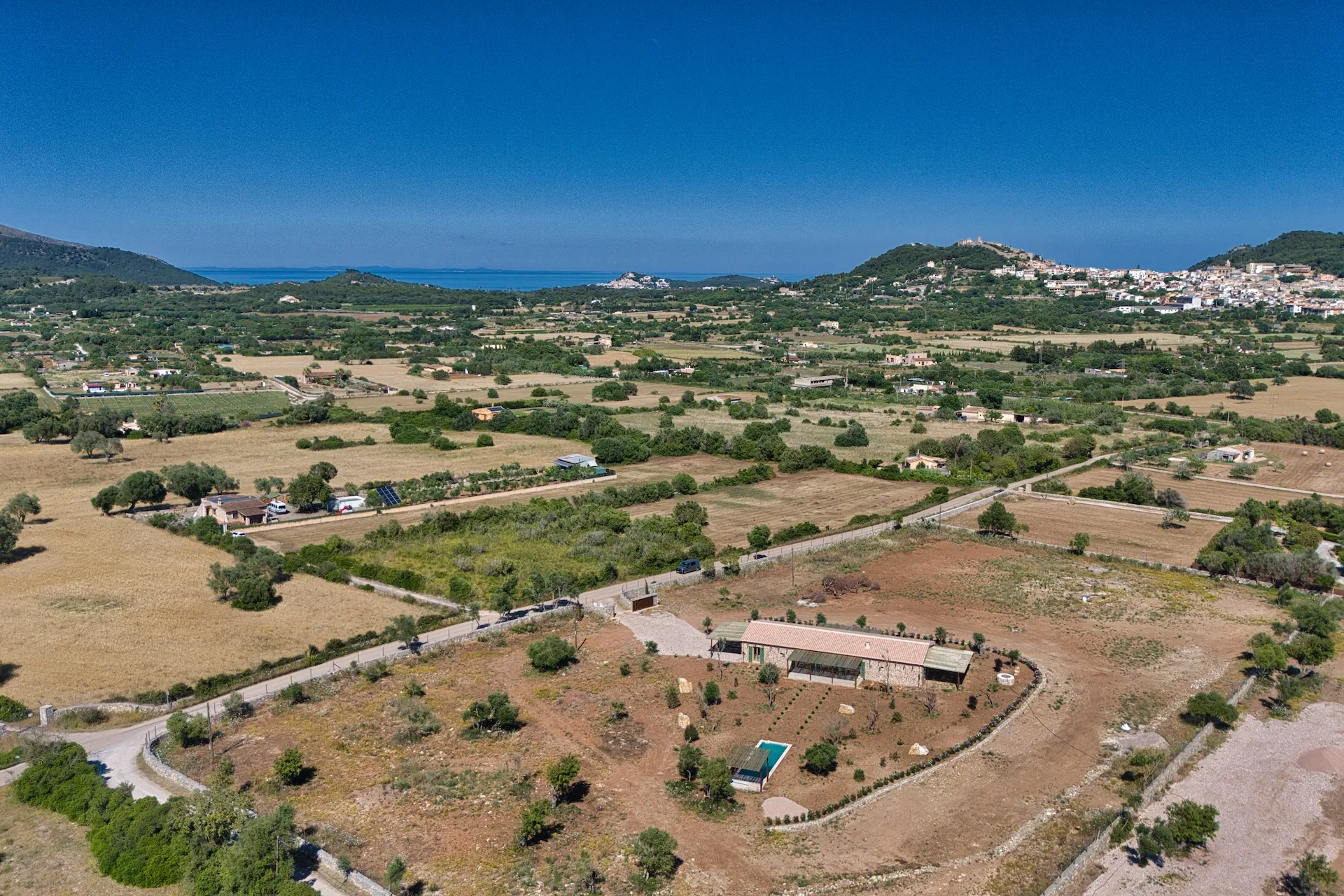 Hochwertige Neubaufinca mit Pool, Energieeffizienz und Blick auf die Burg von Capdepera-1