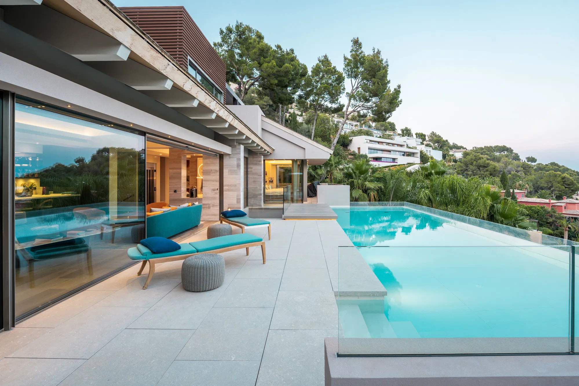 Villa moderne avec vue sur mer-27