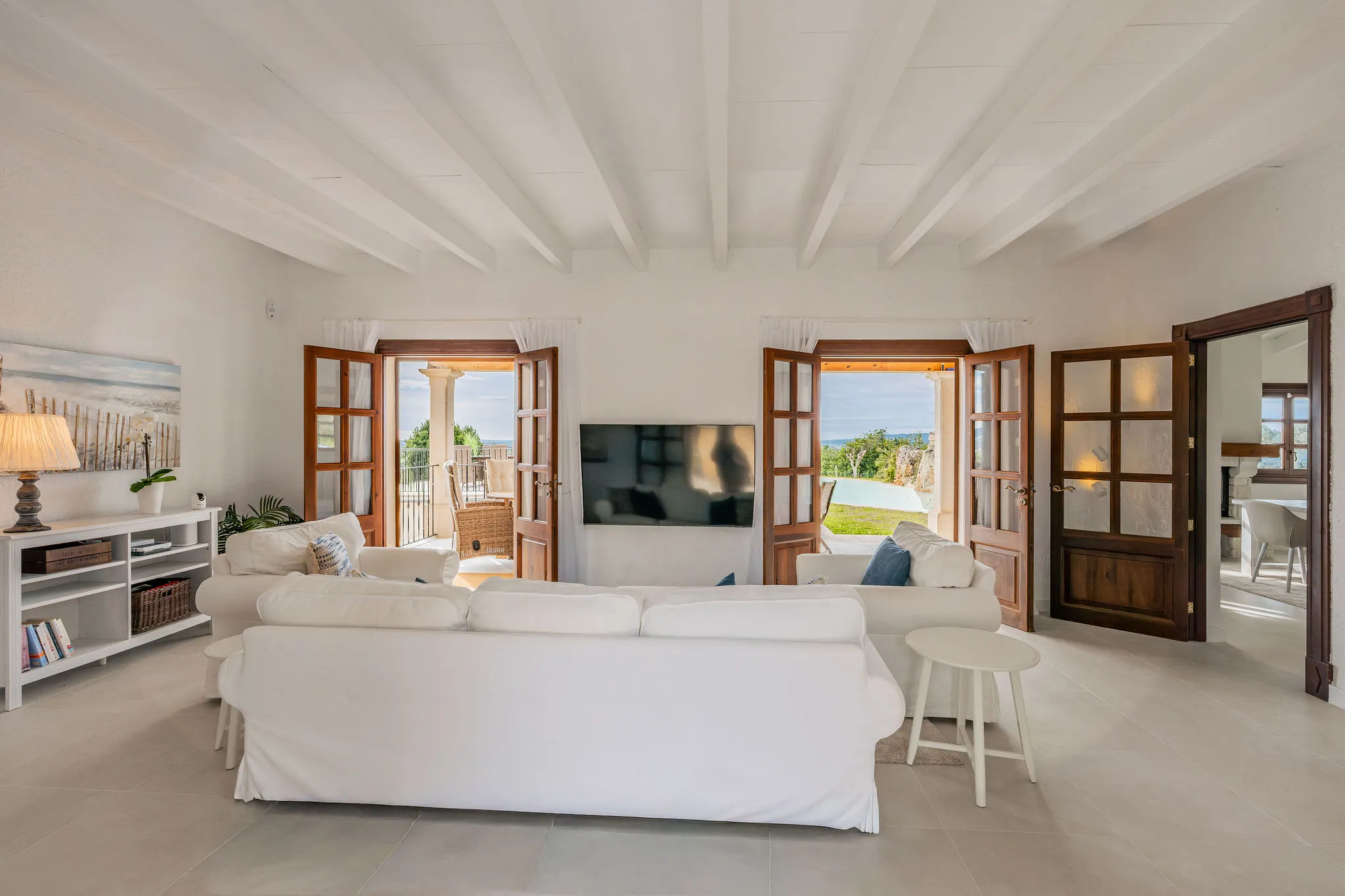 Finca with unique pool, guest house and breathtaking views over Manacor-6