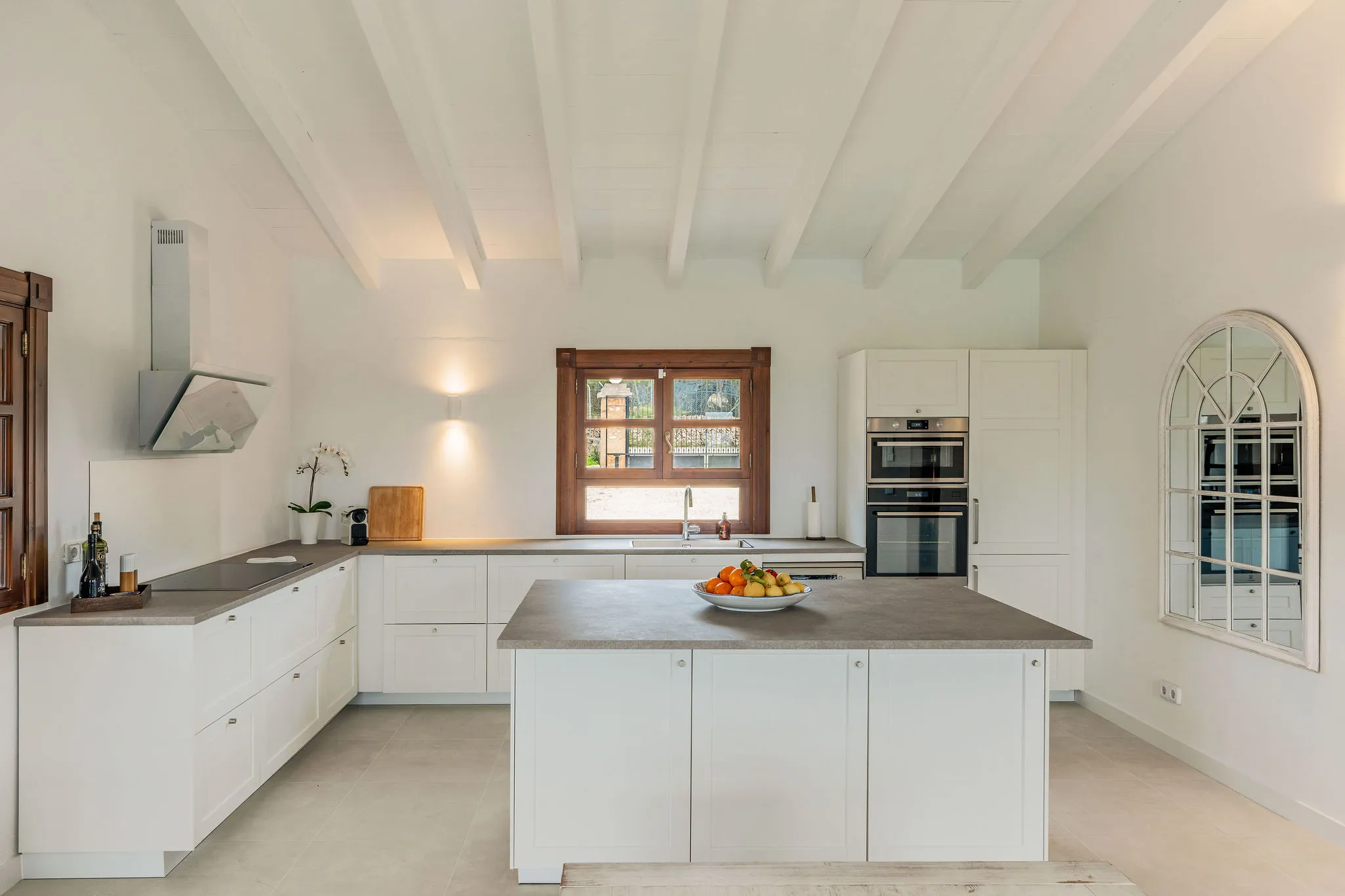 Finca with unique pool, guest house and breathtaking views over Manacor-8