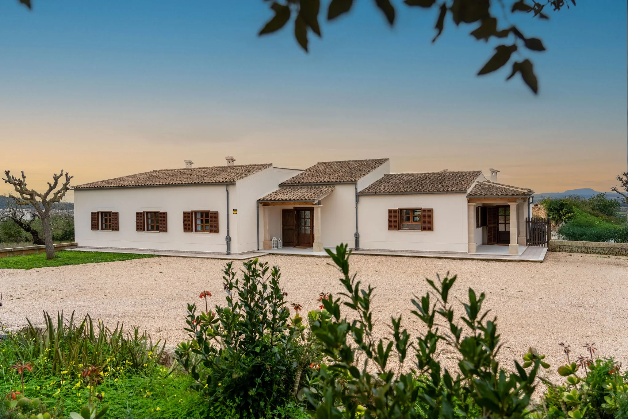 Finca with unique pool, guest house and breathtaking views over Manacor-1