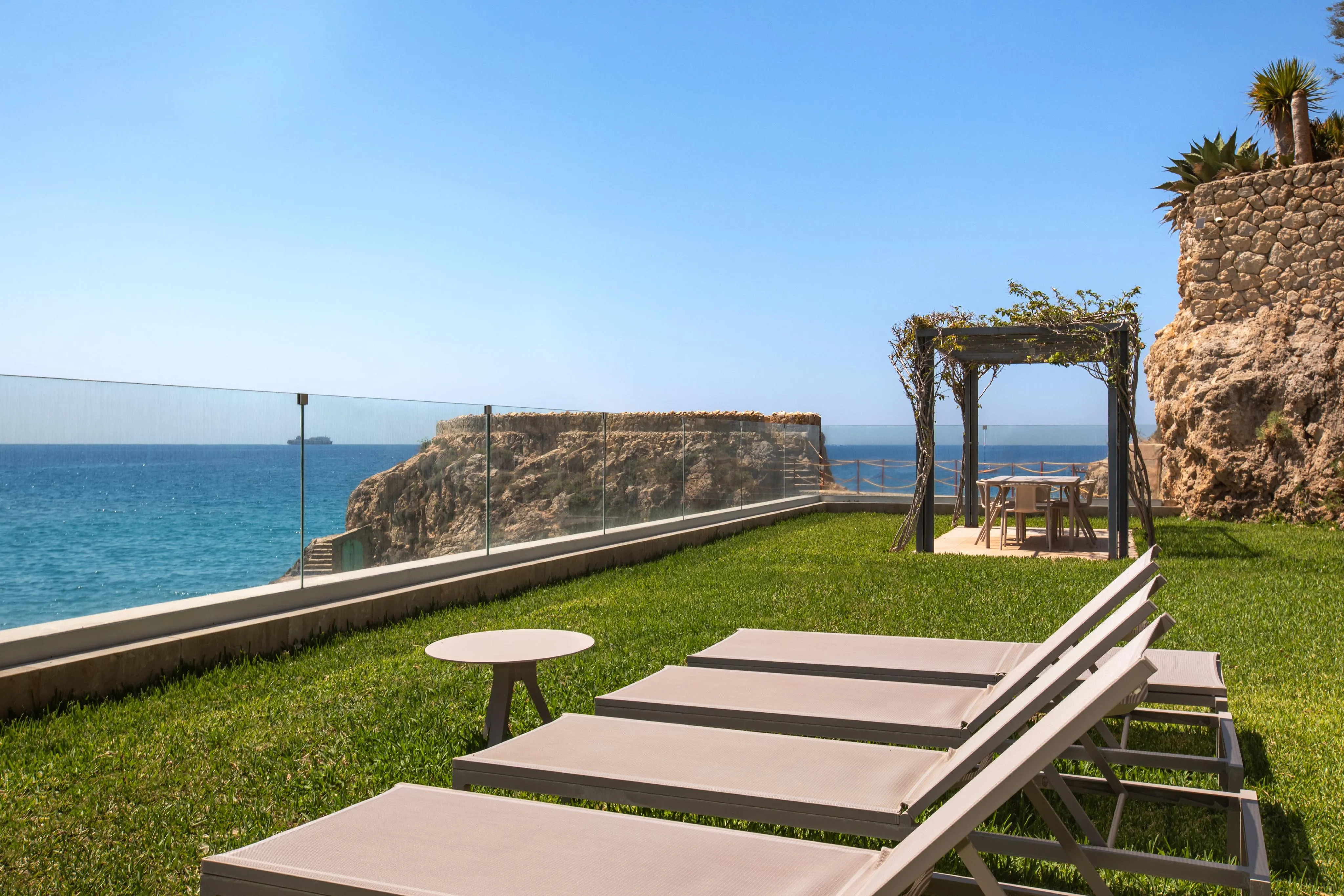 Un été dans un appartement duplex de luxe moderne en première ligne de mer-5