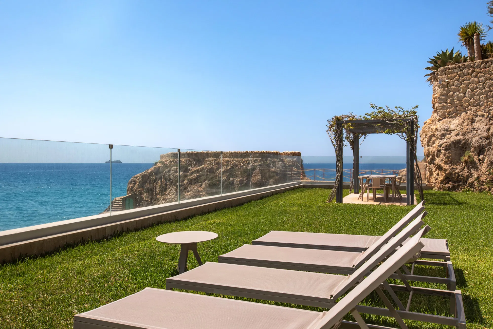 Un été dans un appartement duplex de luxe moderne en première ligne de mer-5