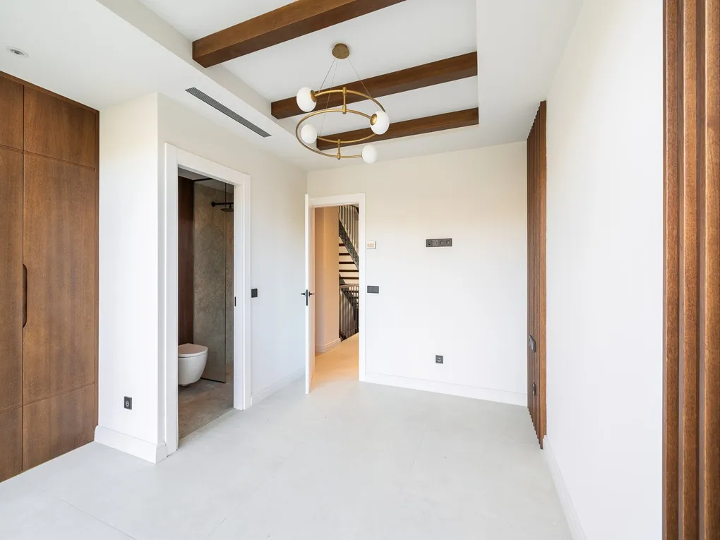 Moderna casa indipendente con piscina e garage vicino al mare-8