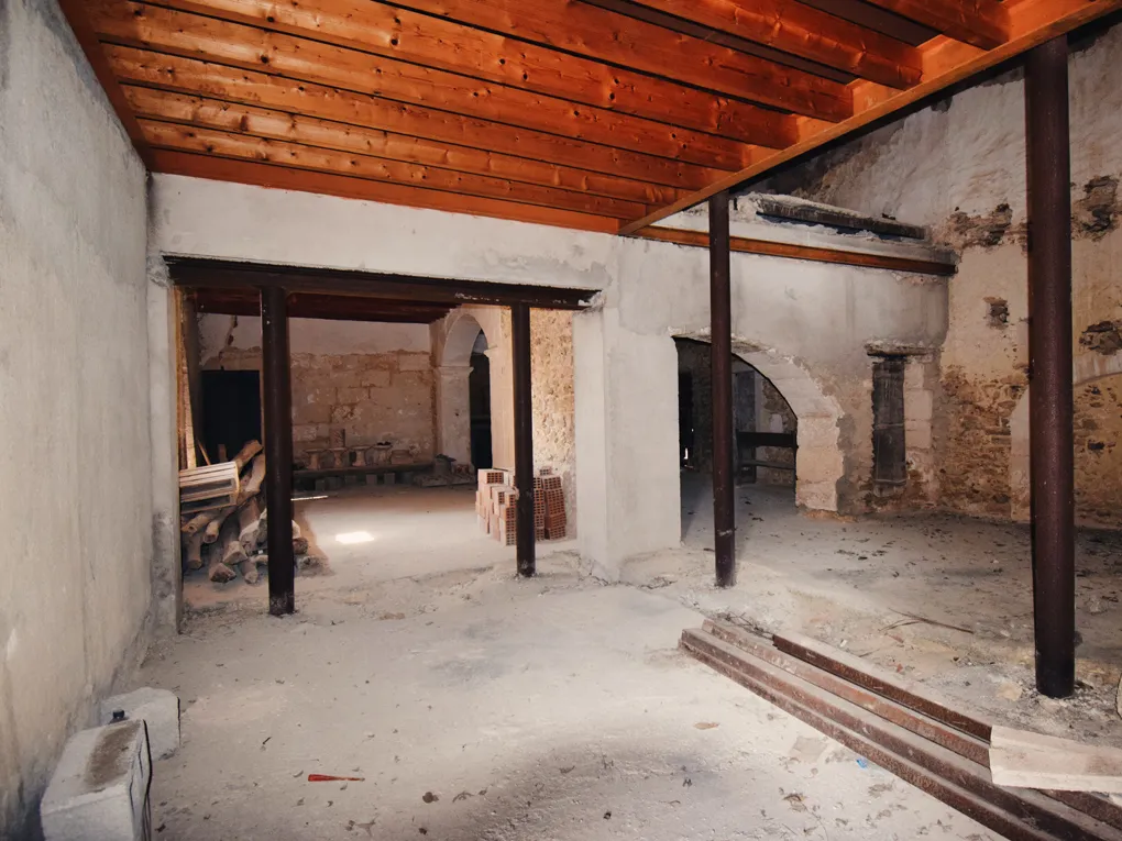 Traditional Majorcan manor house-8