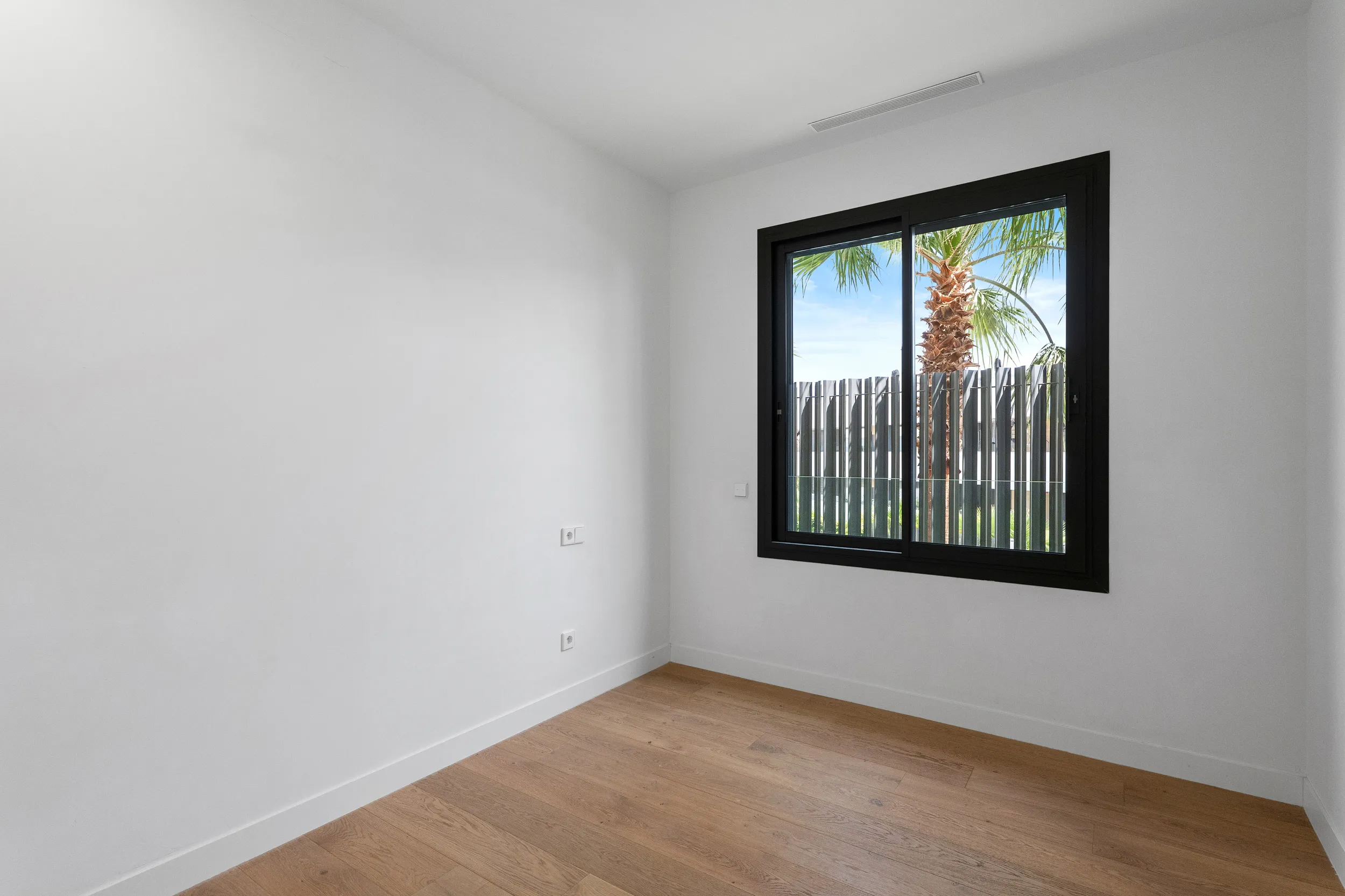 Modern trädgårdslägenhet i exklusivt område i Palma-8