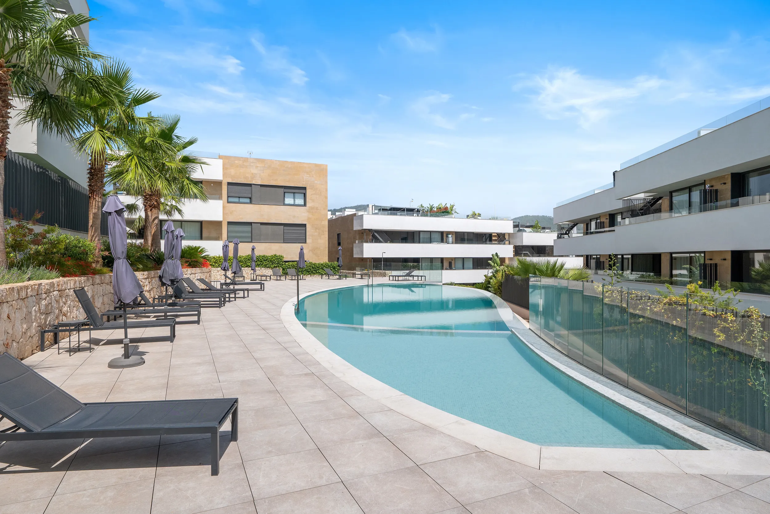 Modern trädgårdslägenhet i exklusivt område i Palma-11