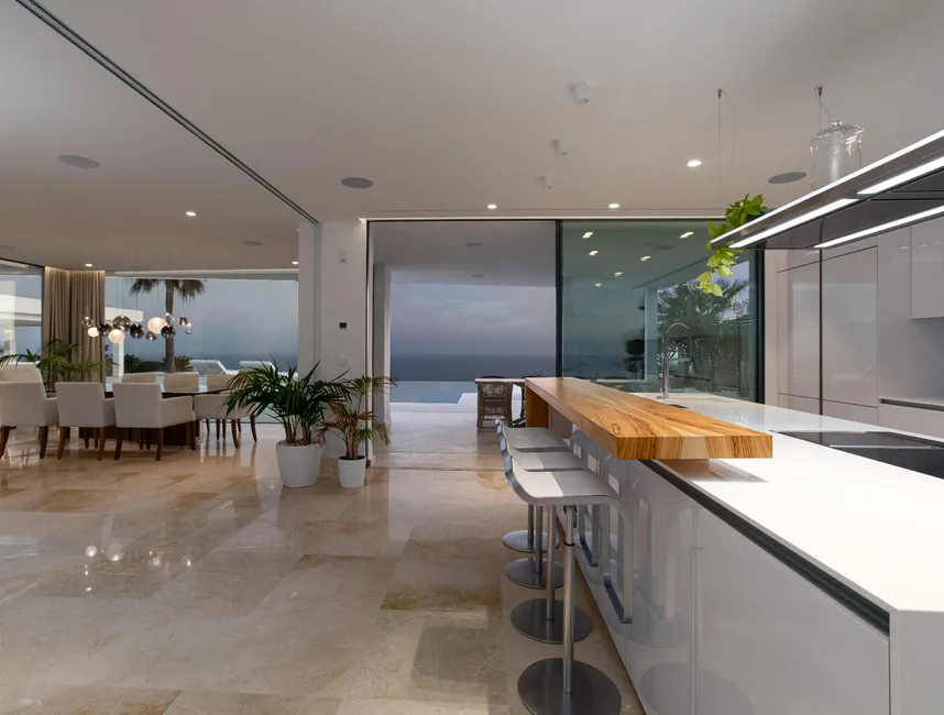 Una Escapada de Lujo y Elegancia en Mallorca-30