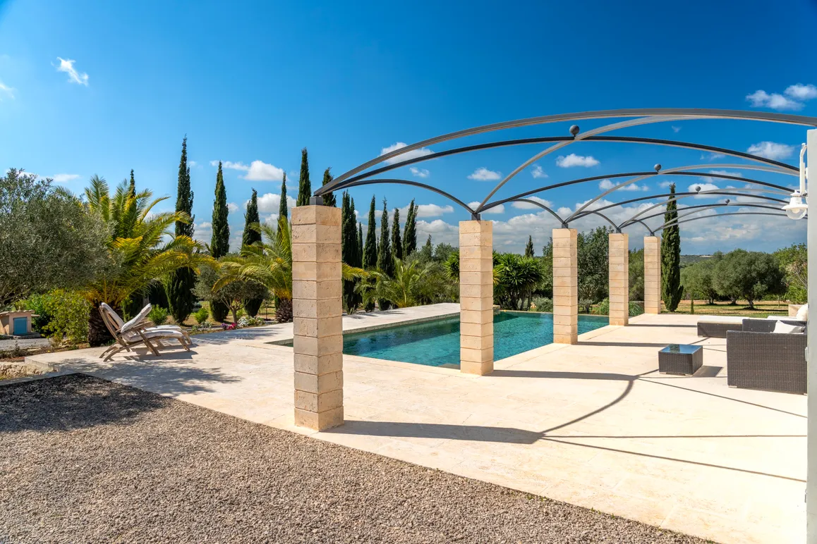 Finca mediterránea con vistas hasta la sierra de Tramuntana cerca de Manacor-17