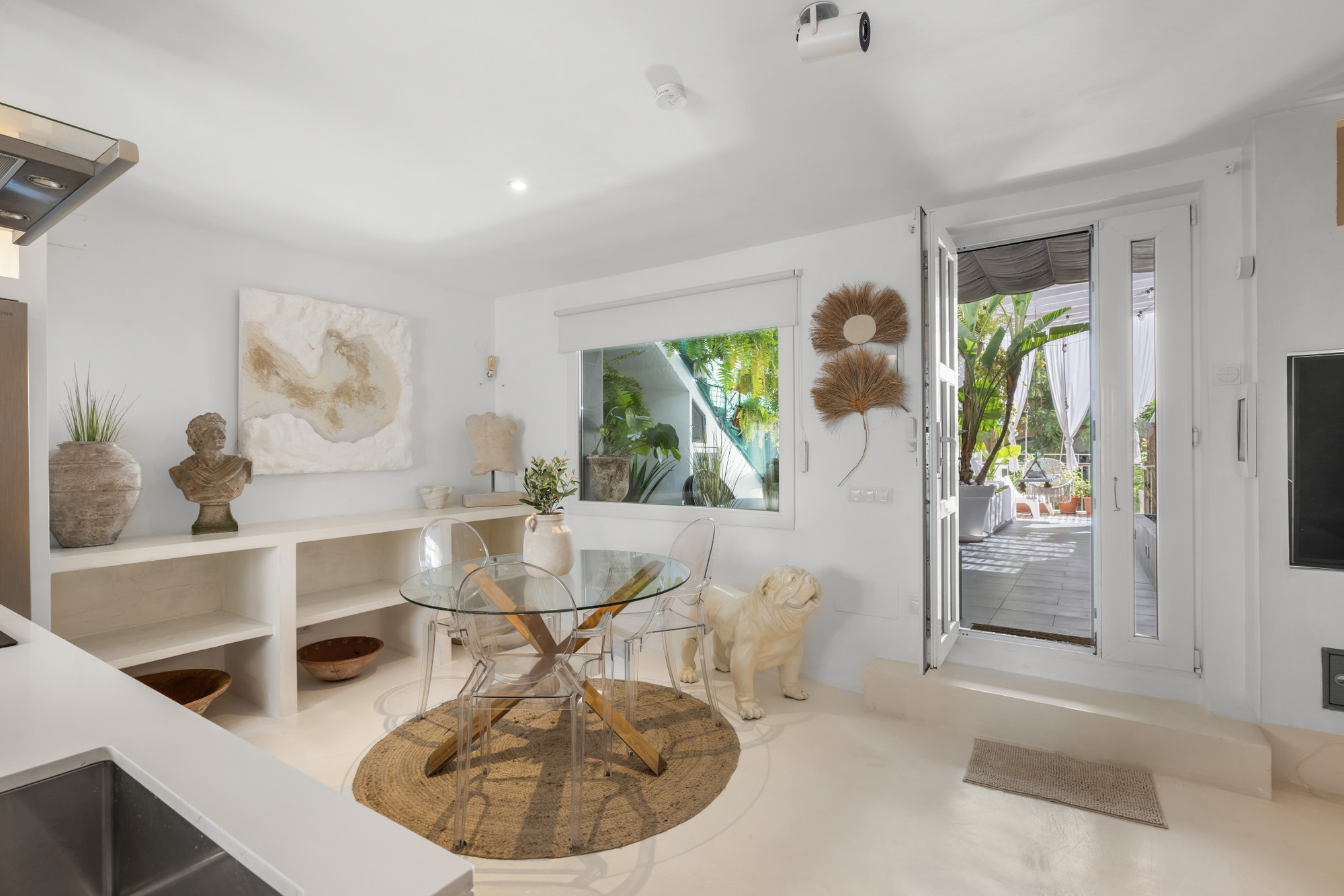 A private oasis in the heart of El Terreno-5