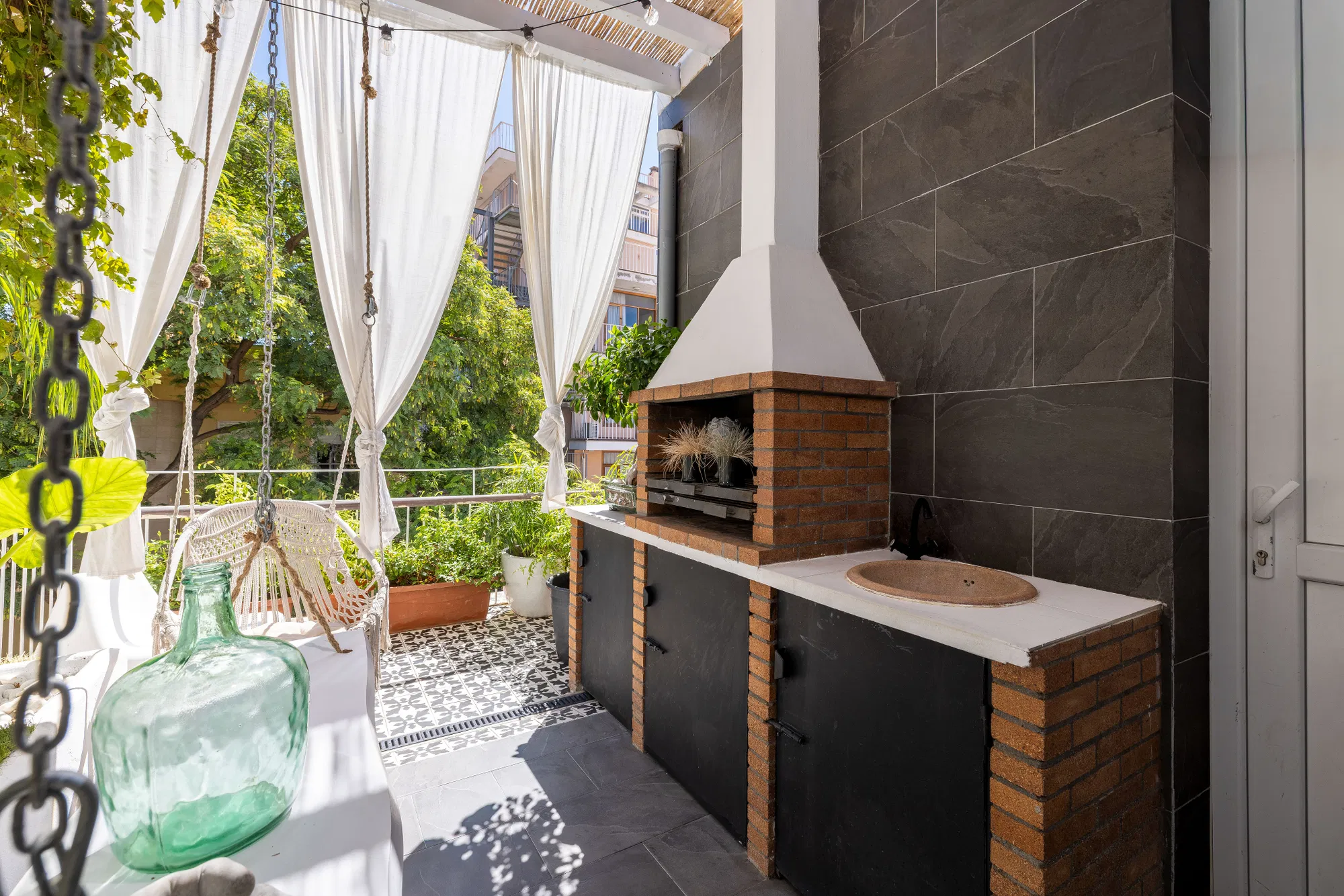 A private oasis in the heart of El Terreno-15