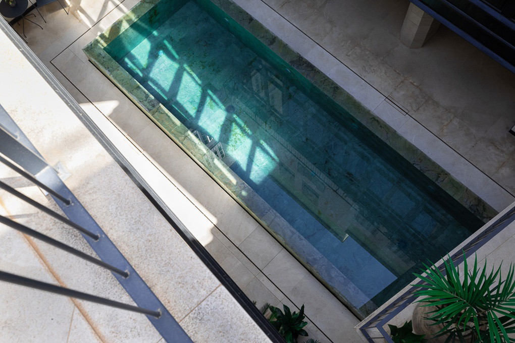 Pis elegant amb terrasses i piscina comunitària-16