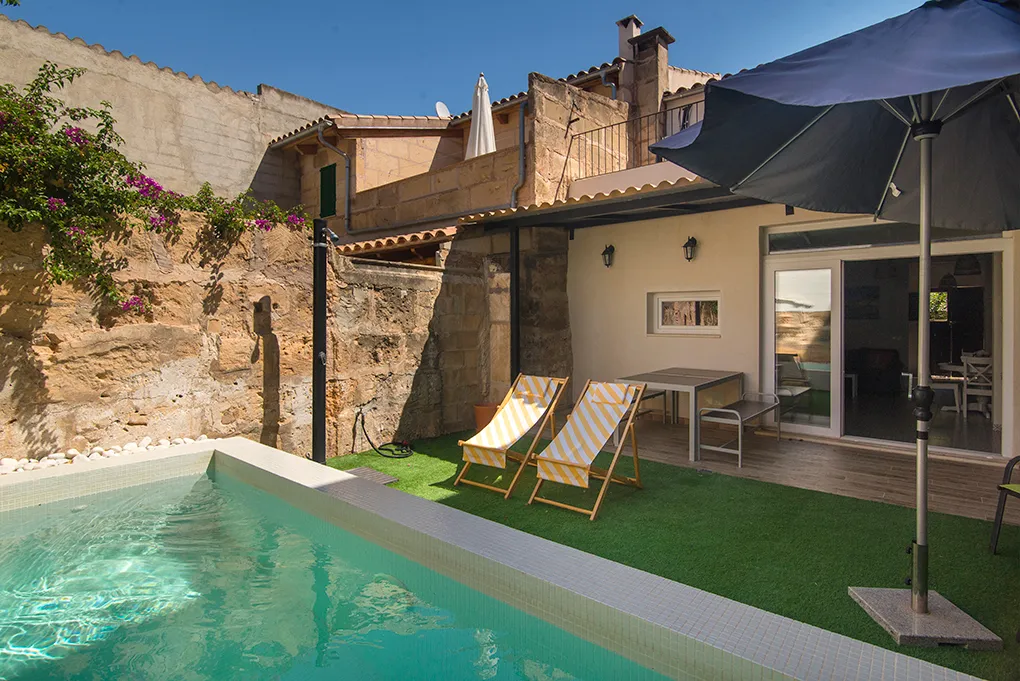 Casa di città con licenza per le vacanze a Petra-2