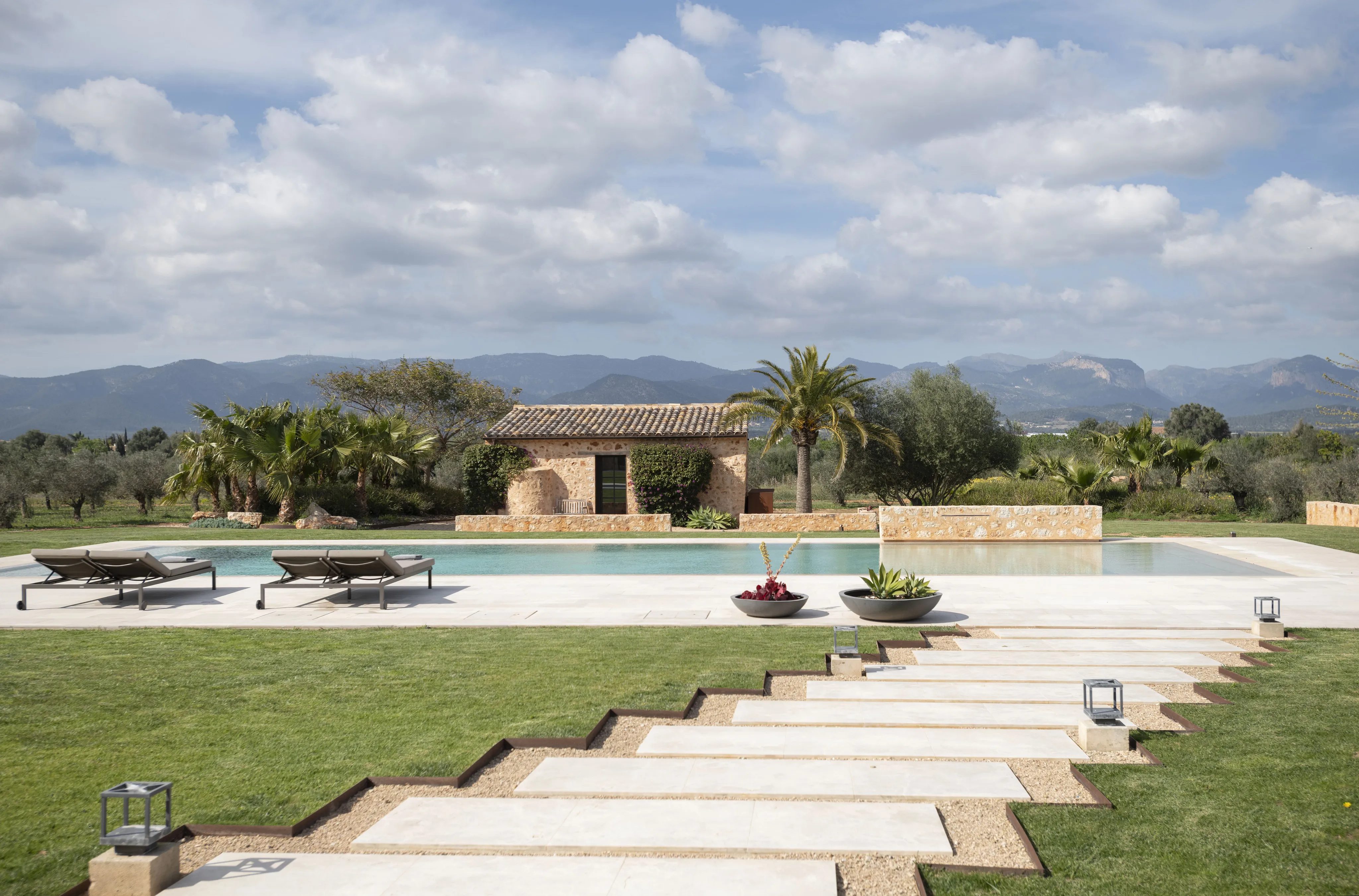 Lussuosa proprietà familiare con vista panoramica sul Tramuntana a Santa Maria-2