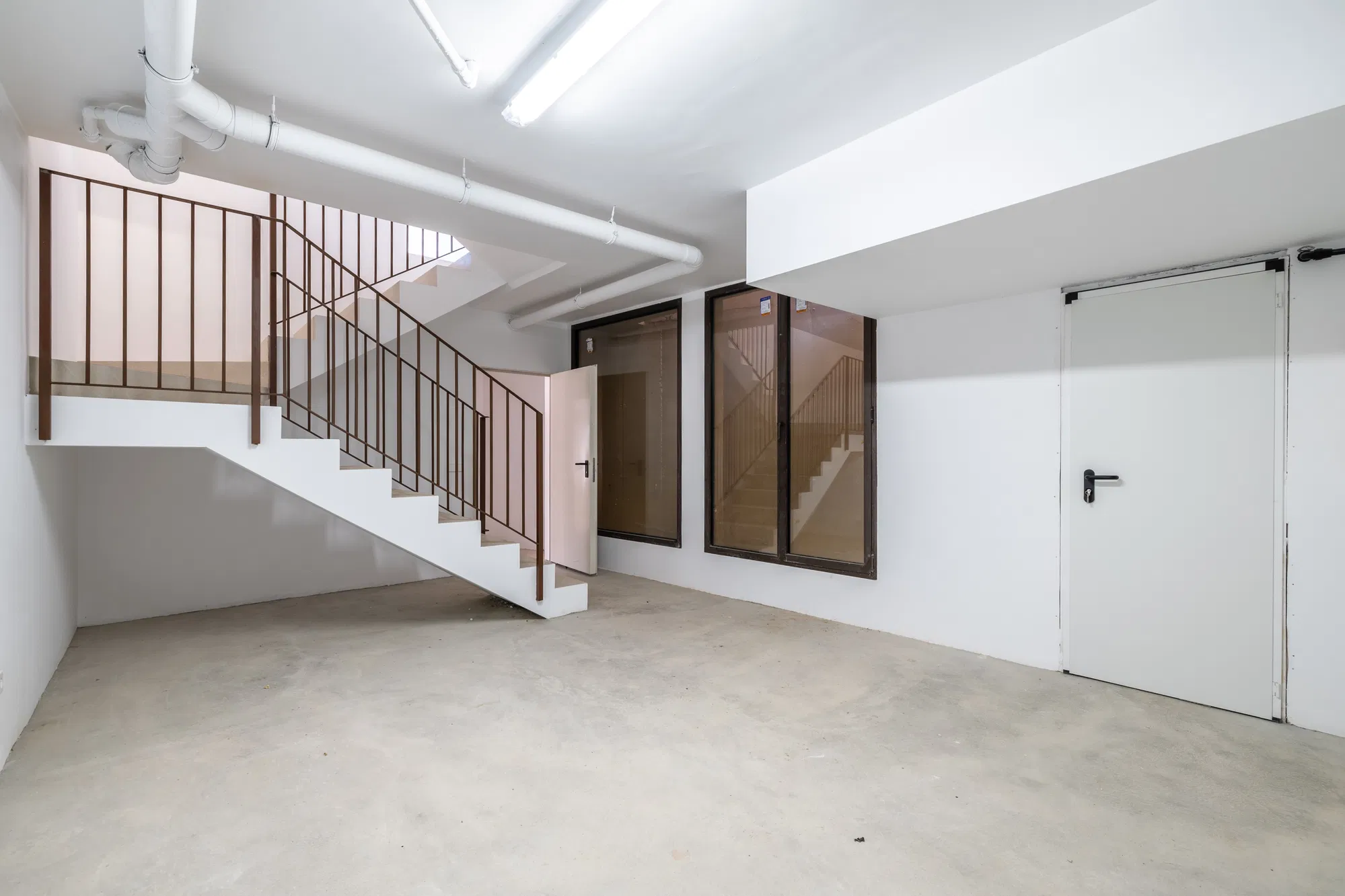 New and modern townhouse with a pool in Biniamar-14