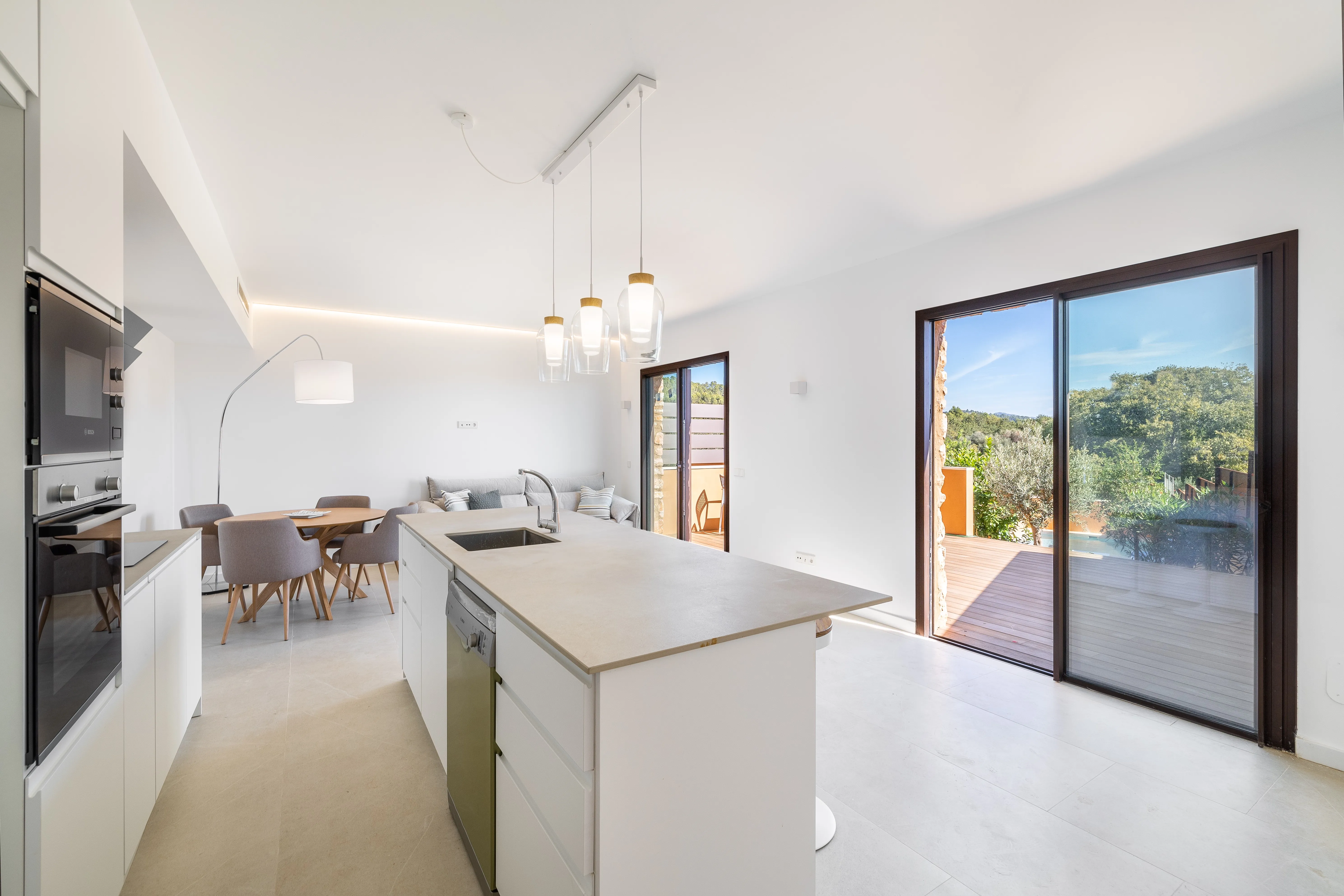 New and modern townhouse with pool in Biniamar-5