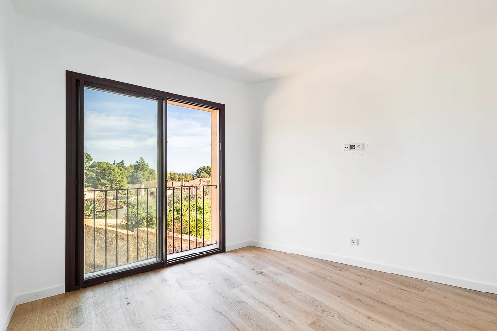 New and modern townhouse with pool in Biniamar-11