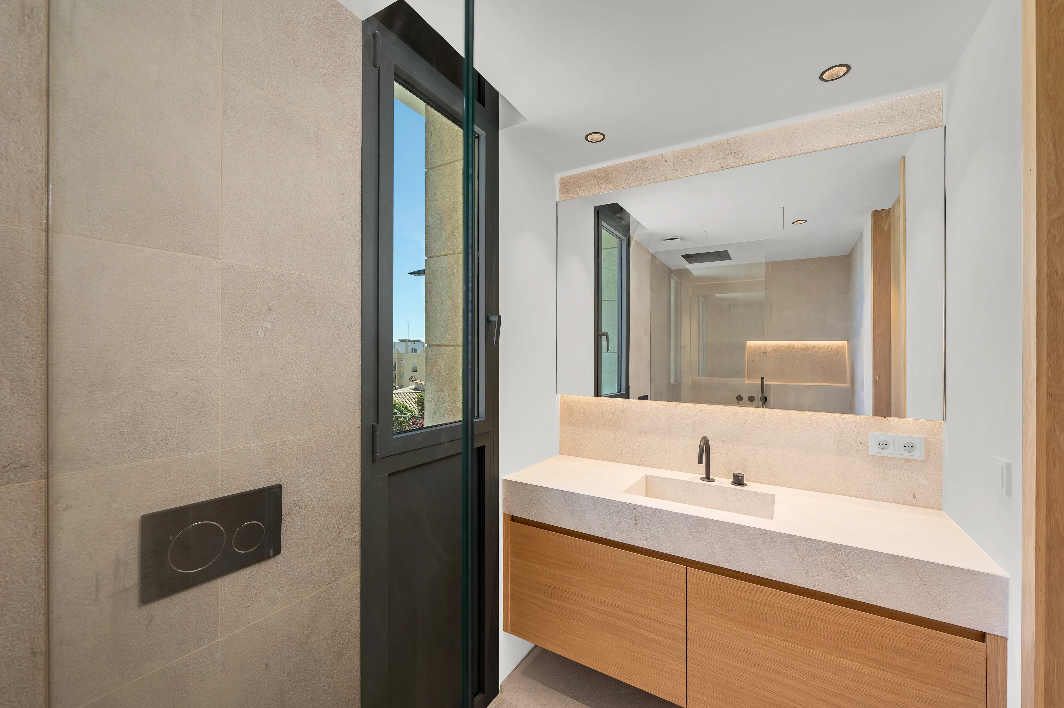 Ever Marivent: Ampli apartament d'obra nova en una comunitat única-14