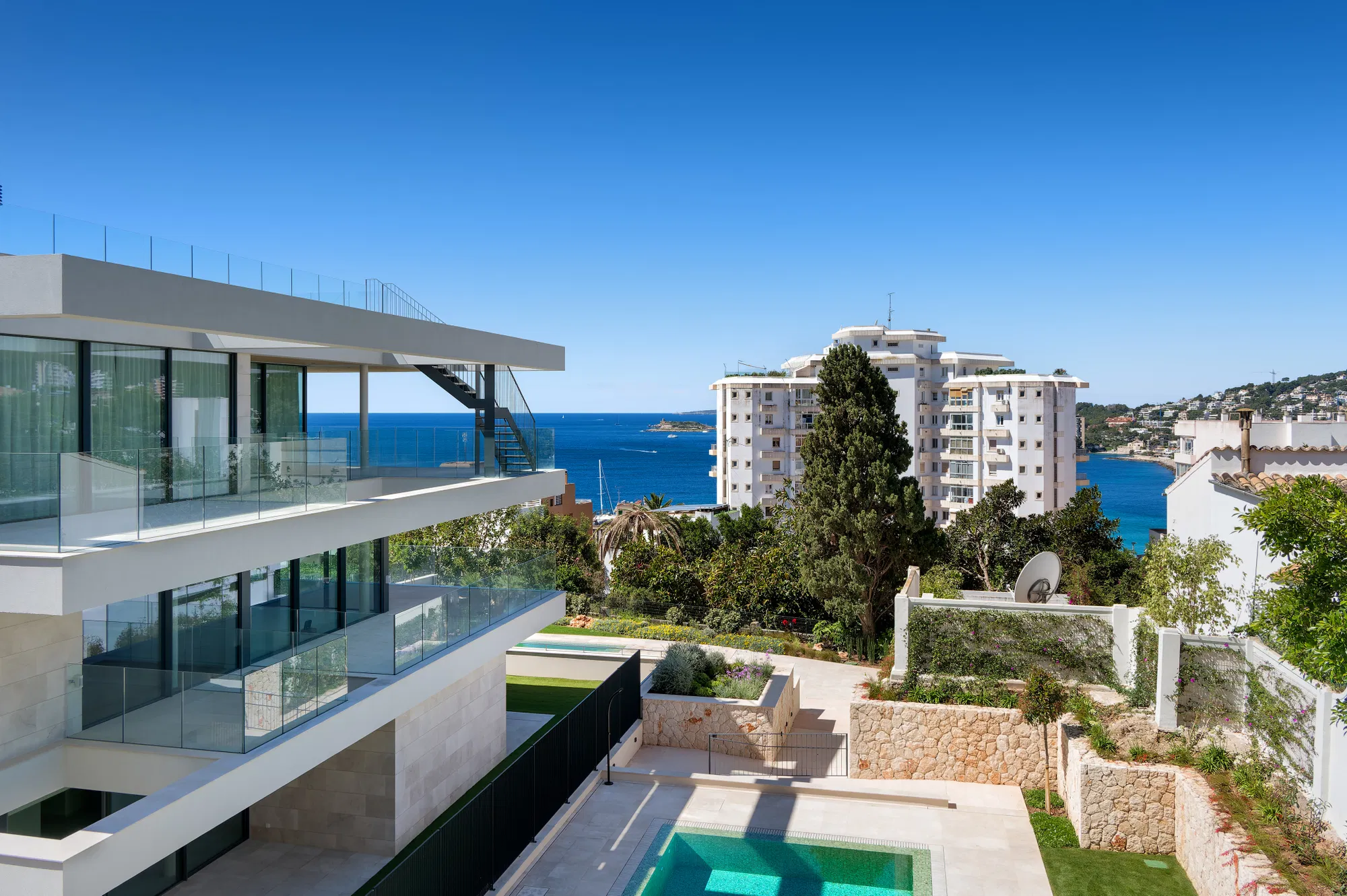 Ever Marivent: Spacious new build residence in a unique community-1