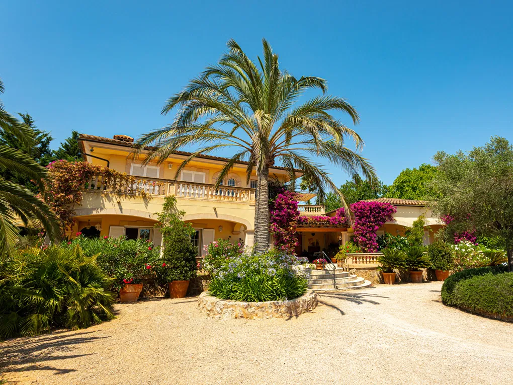 Maison de campagne confortable avec un jardin impressionnant-18