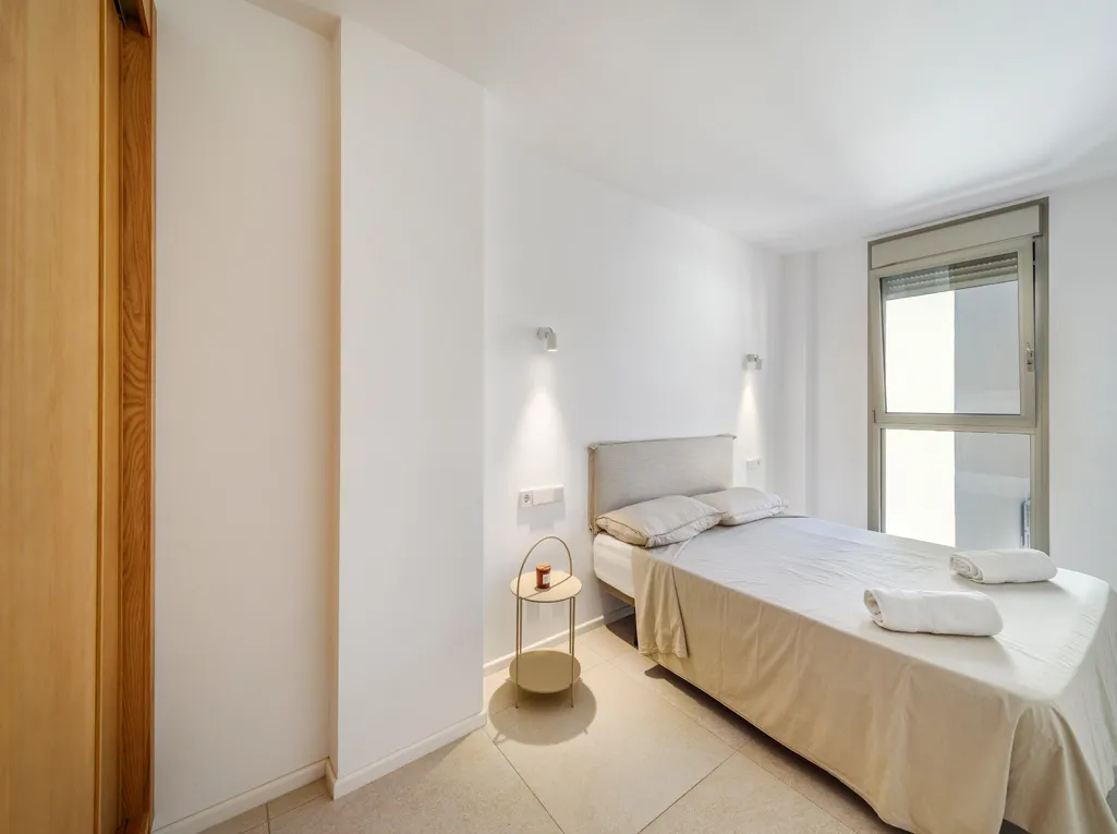 Nienaganny apartament na najwyższym piętrze przy klubie jachtowym-15