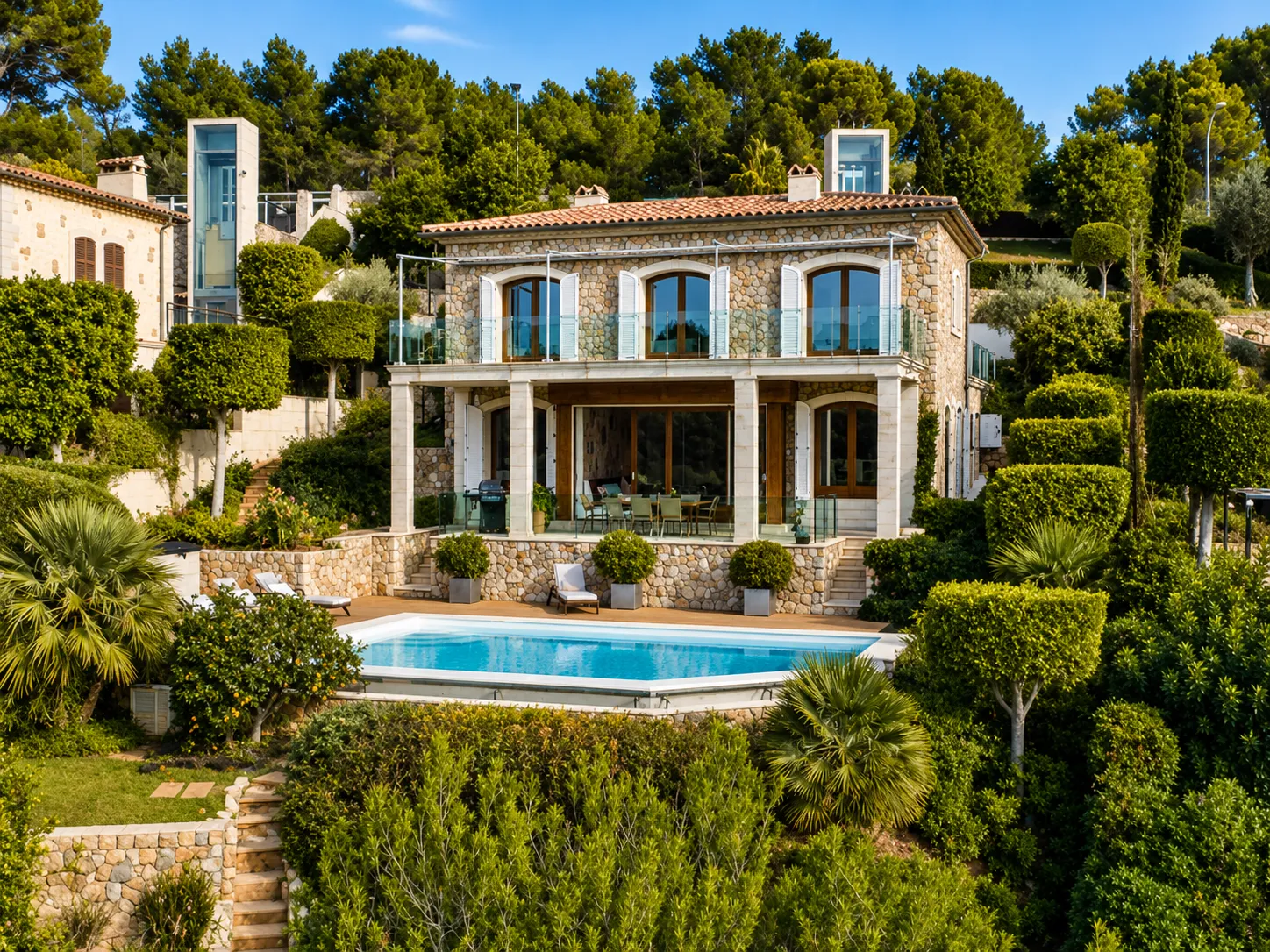 Exklusive mediterrane Frontline-Villa mit Meerblick-2