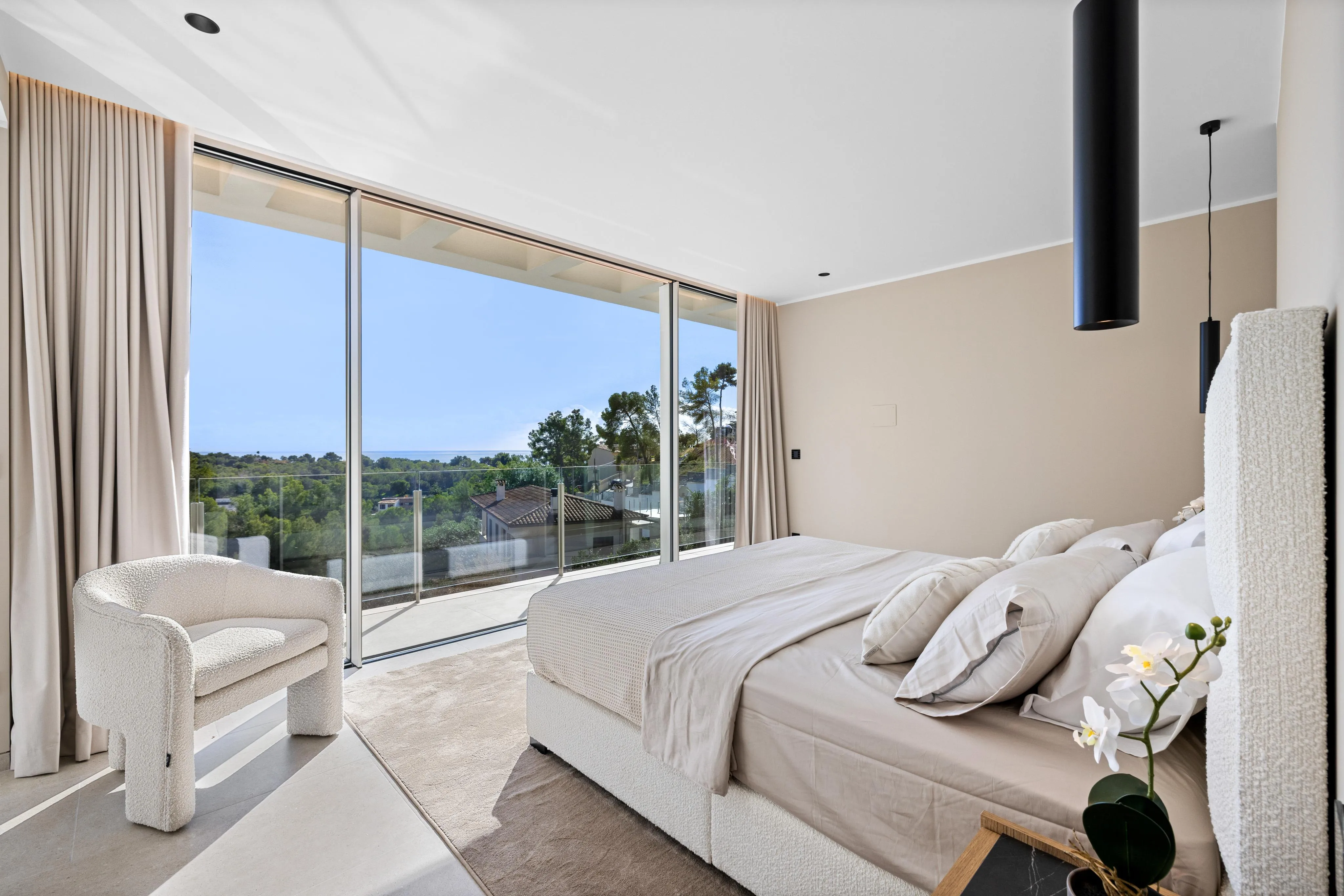 Modern luxury villa with sea views-11