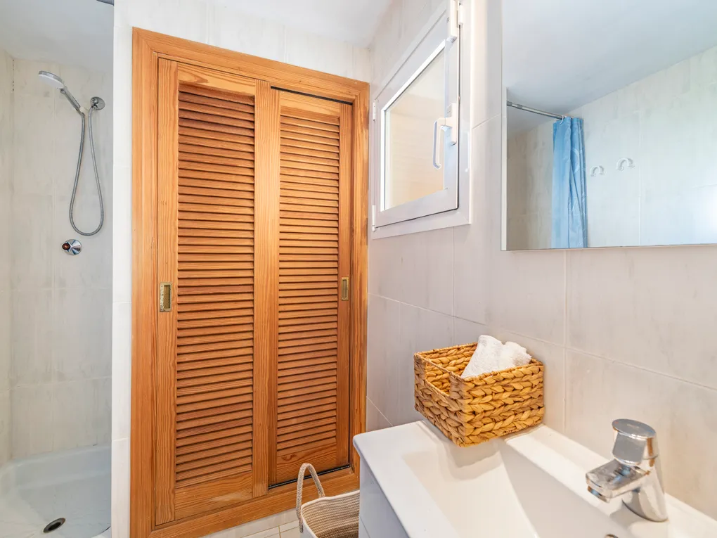 Eccellente attico duplex direttamente sulla spiaggia.-10