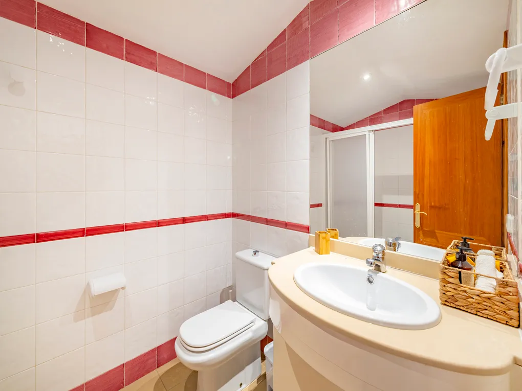 Отличный двухуровневый пентхаус на берегу моря в Пуэрто-Поленса-17