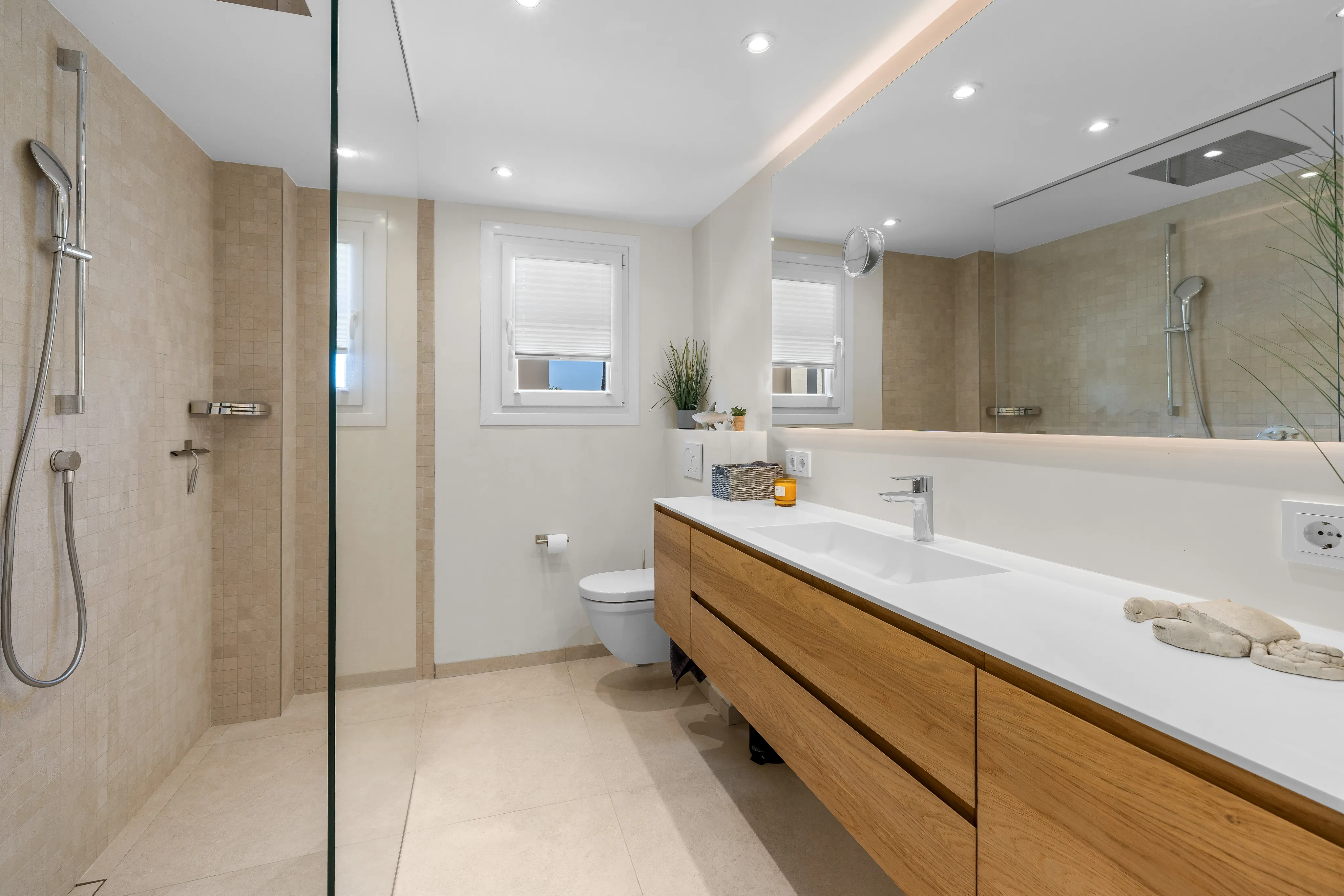 Penthouse med panoramaudsigt direkte ved havet i Nova Santa Ponsa-14