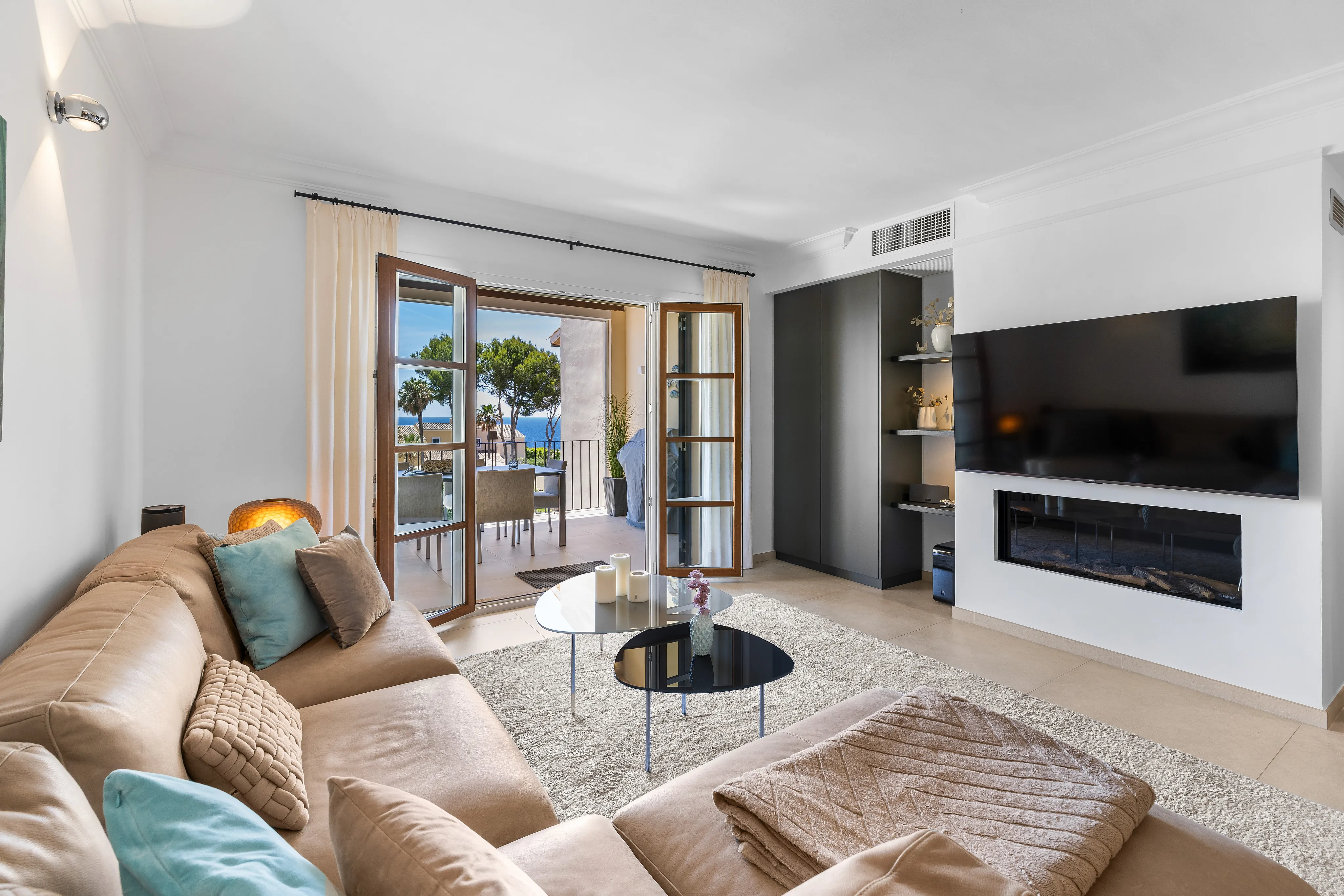 Penthouse med panoramaudsigt direkte ved havet i Nova Santa Ponsa-4