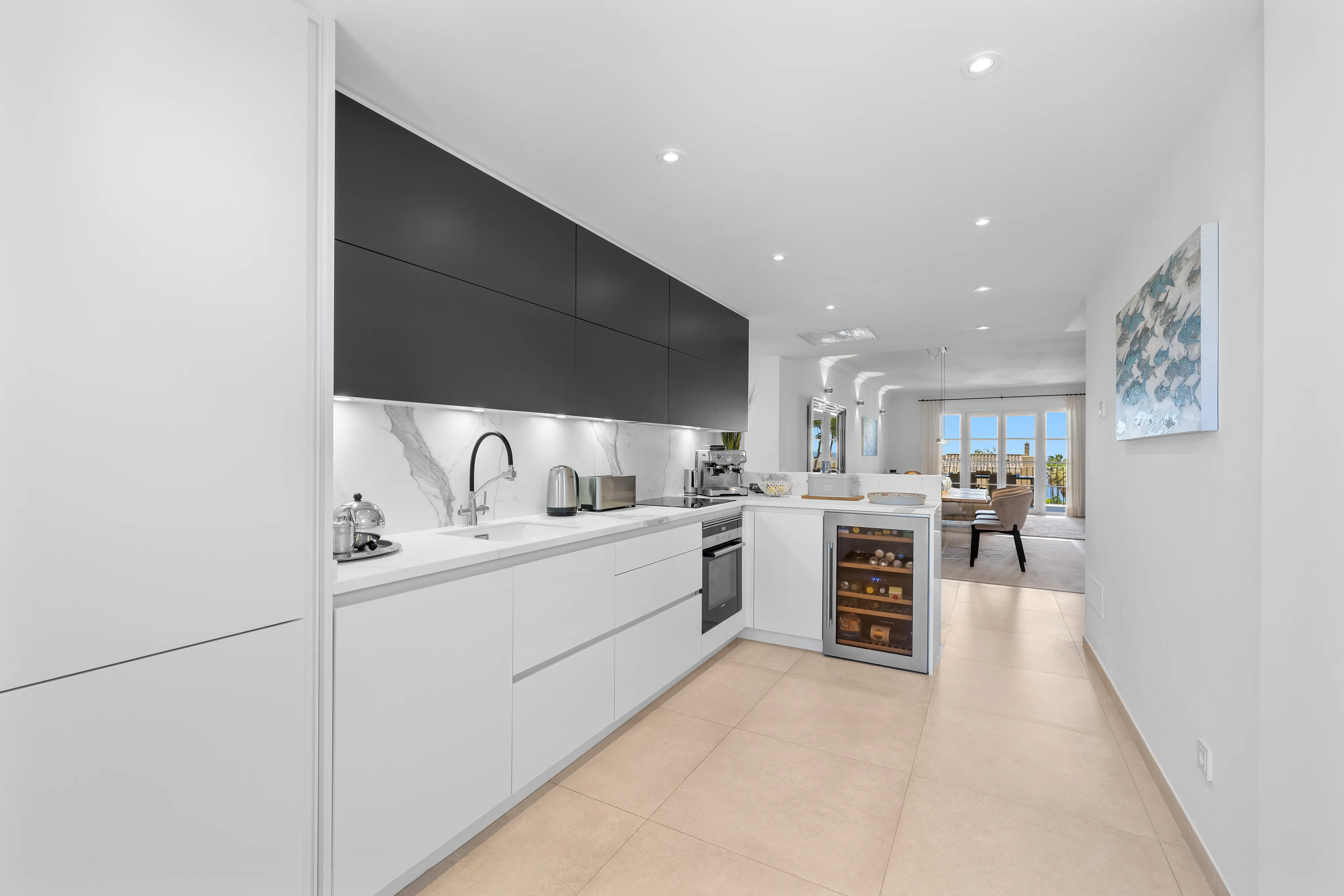 Penthouse med panoramaudsigt direkte ved havet i Nova Santa Ponsa-10