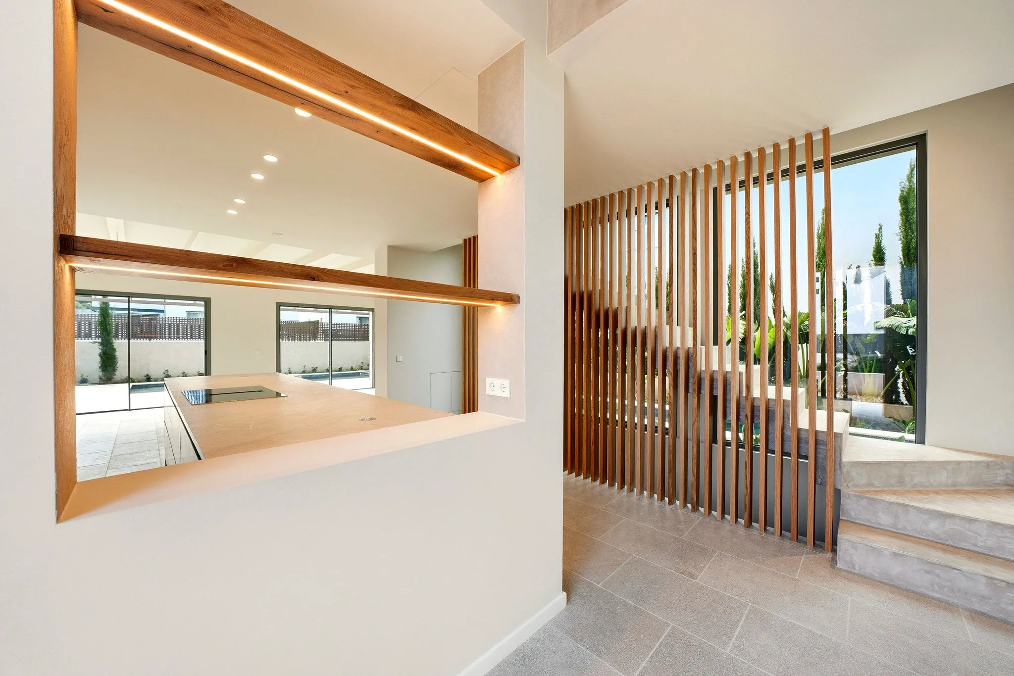 Exclusiva villa de nueva construcción en Colònia de Sant Pere: sueño mediterráneo con piscina y vistas al mar-6