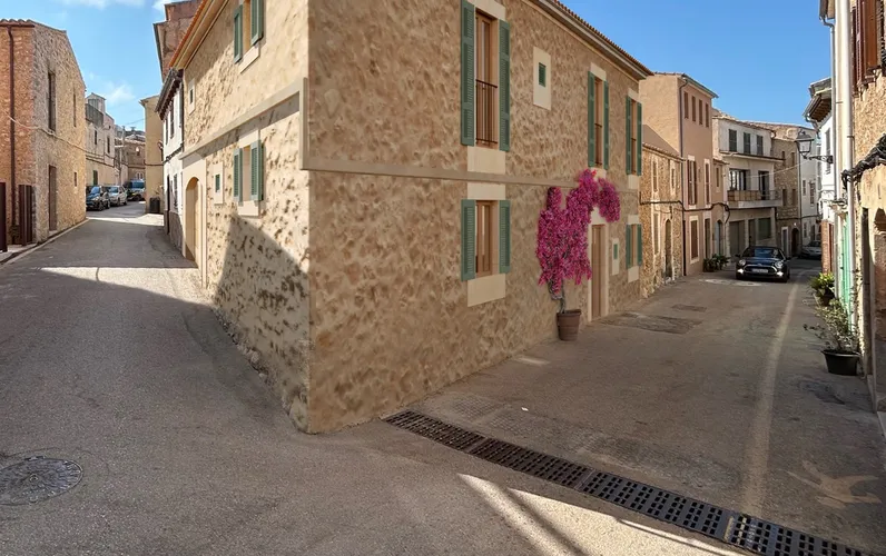Stadthaus zur Renovierung mit geplantem Pool und Garage in Artà