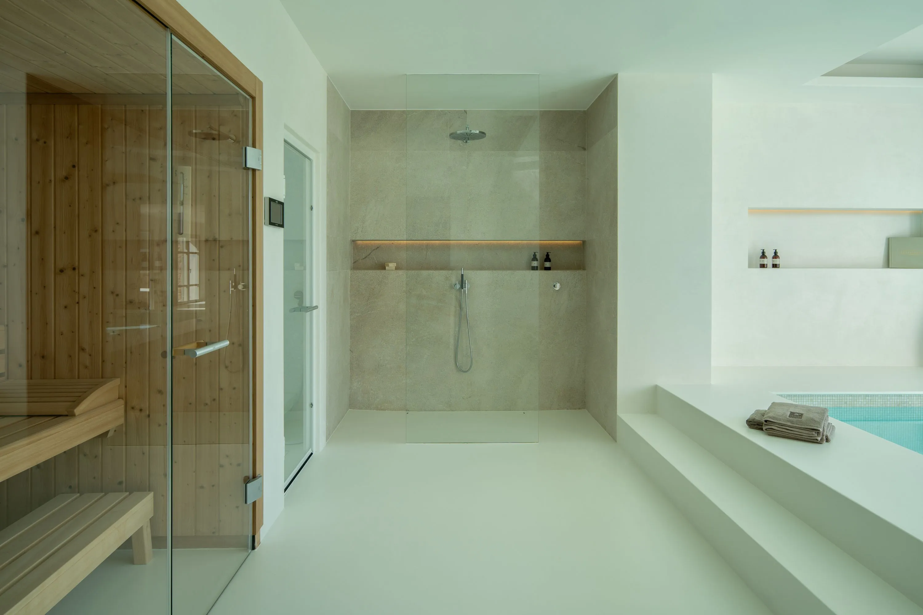 Exquisite finca-style villa in Son Vida-10