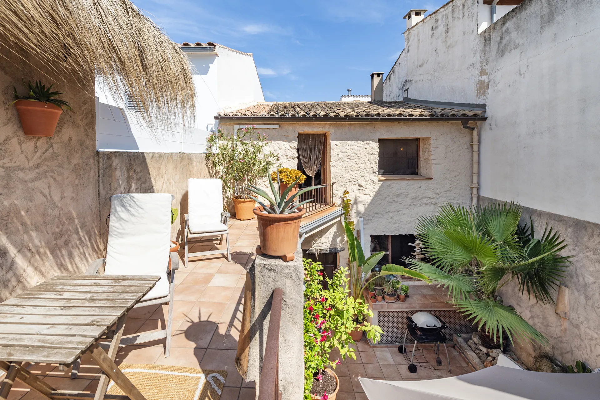 Encantadora casa de poble en una de les zones més boniques de Mallorca –  MallorcaPollensa una-8