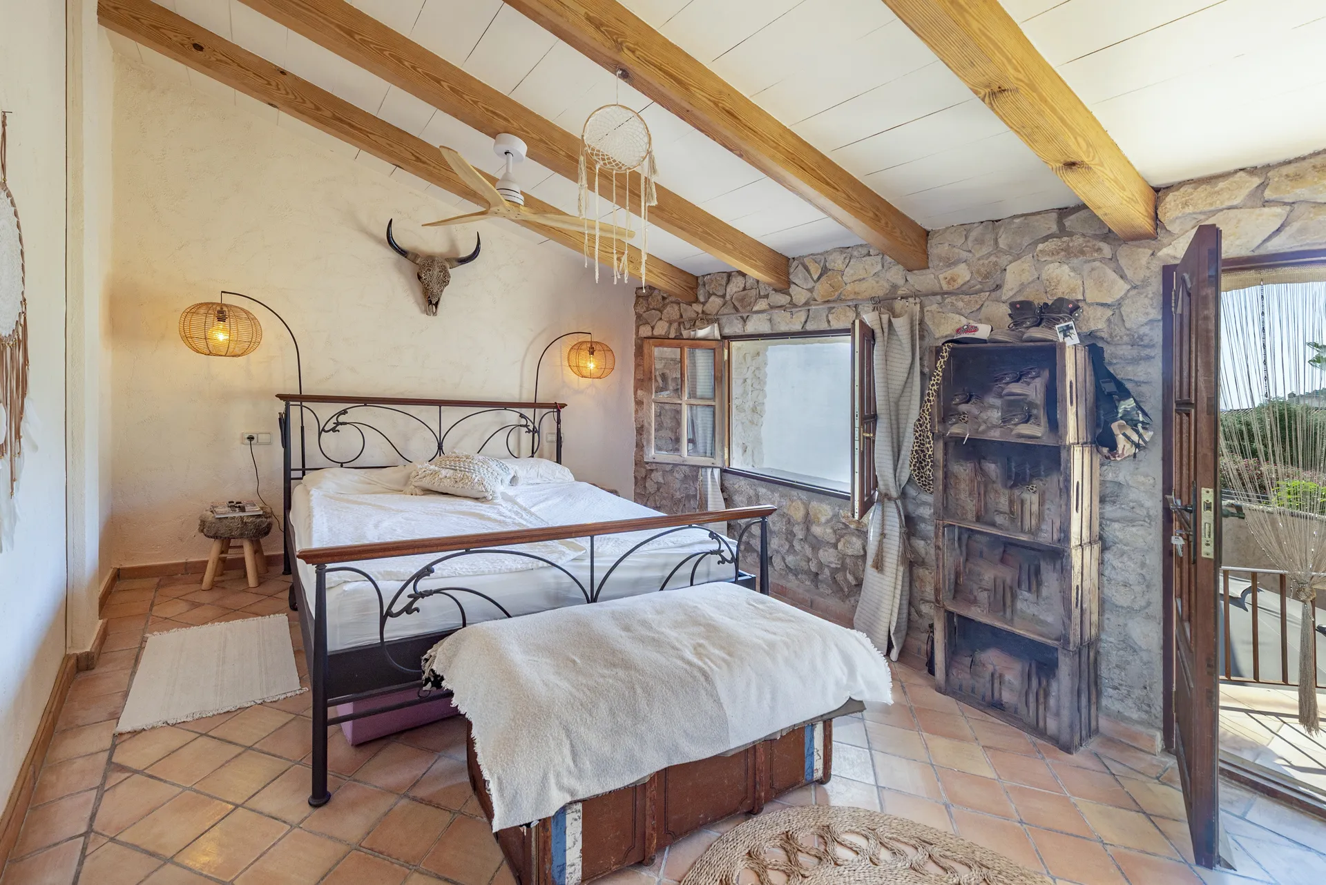 Encantadora casa de poble en una de les zones més boniques de Mallorca –  MallorcaPollensa una-10